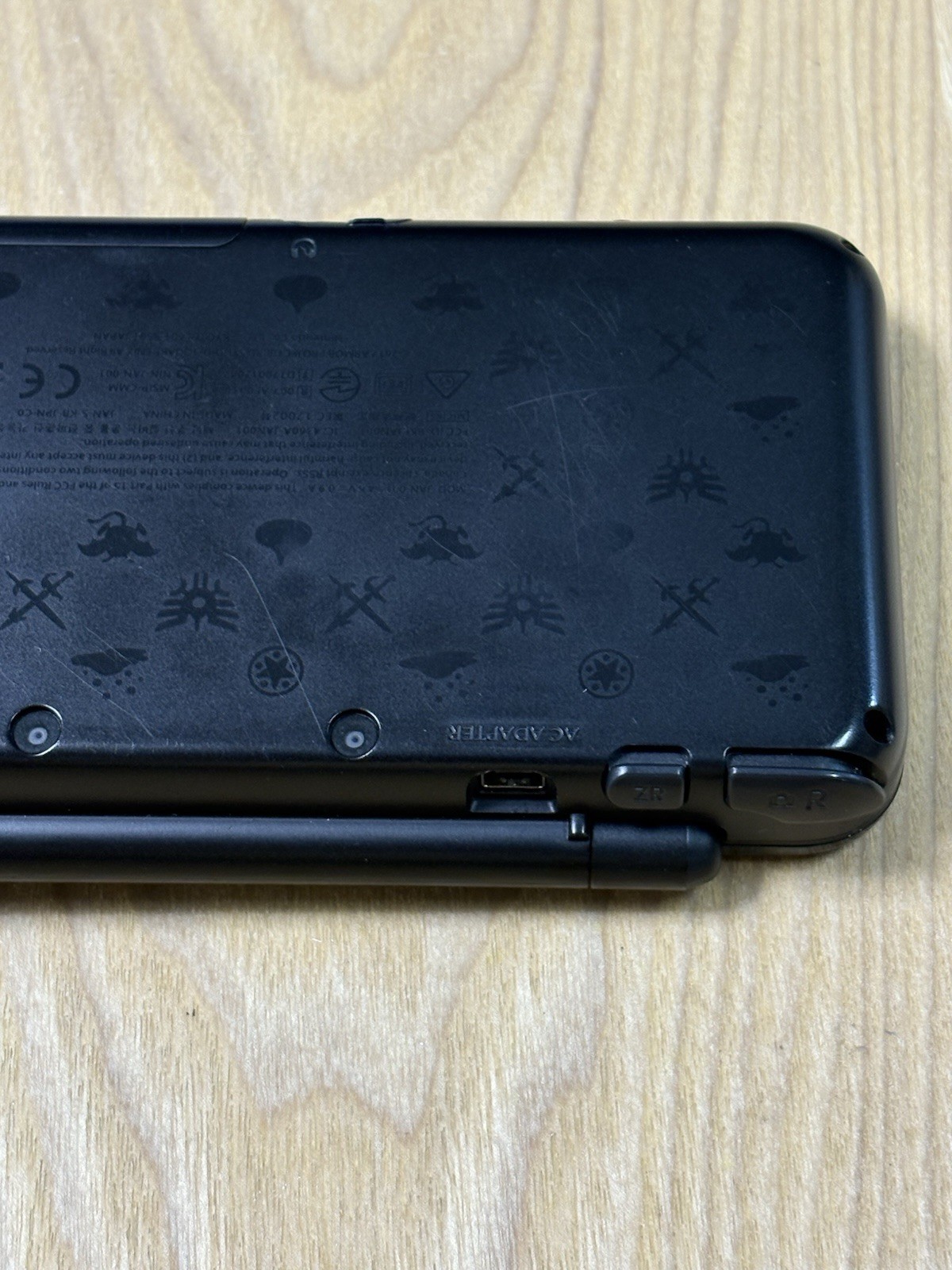 Nintendo 2DS XL LL Dragon Quest Hagure Metal Slime Edition Console Japanese