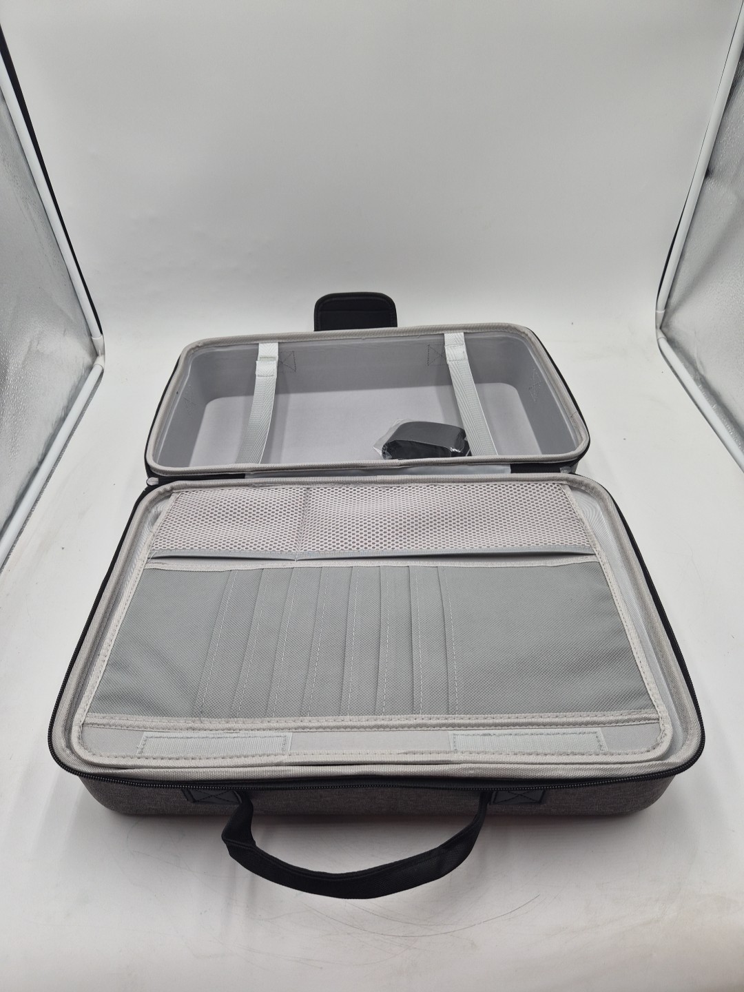Hard Shell Carrying Case for PS5, PS5 Pro, 16″ x 11″ x 7″, Light Grey New