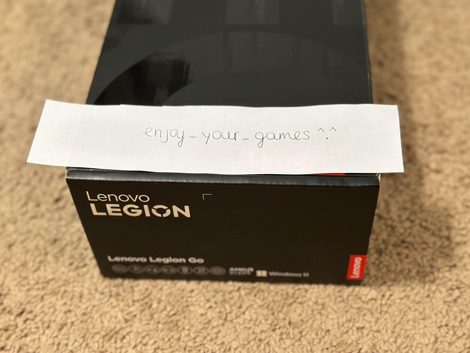 Lenovo LEGION GO 8.8″ 144Hz Gaming Handheld AMD Ryzen Z1 Extreme 2TB – Ship ASAP