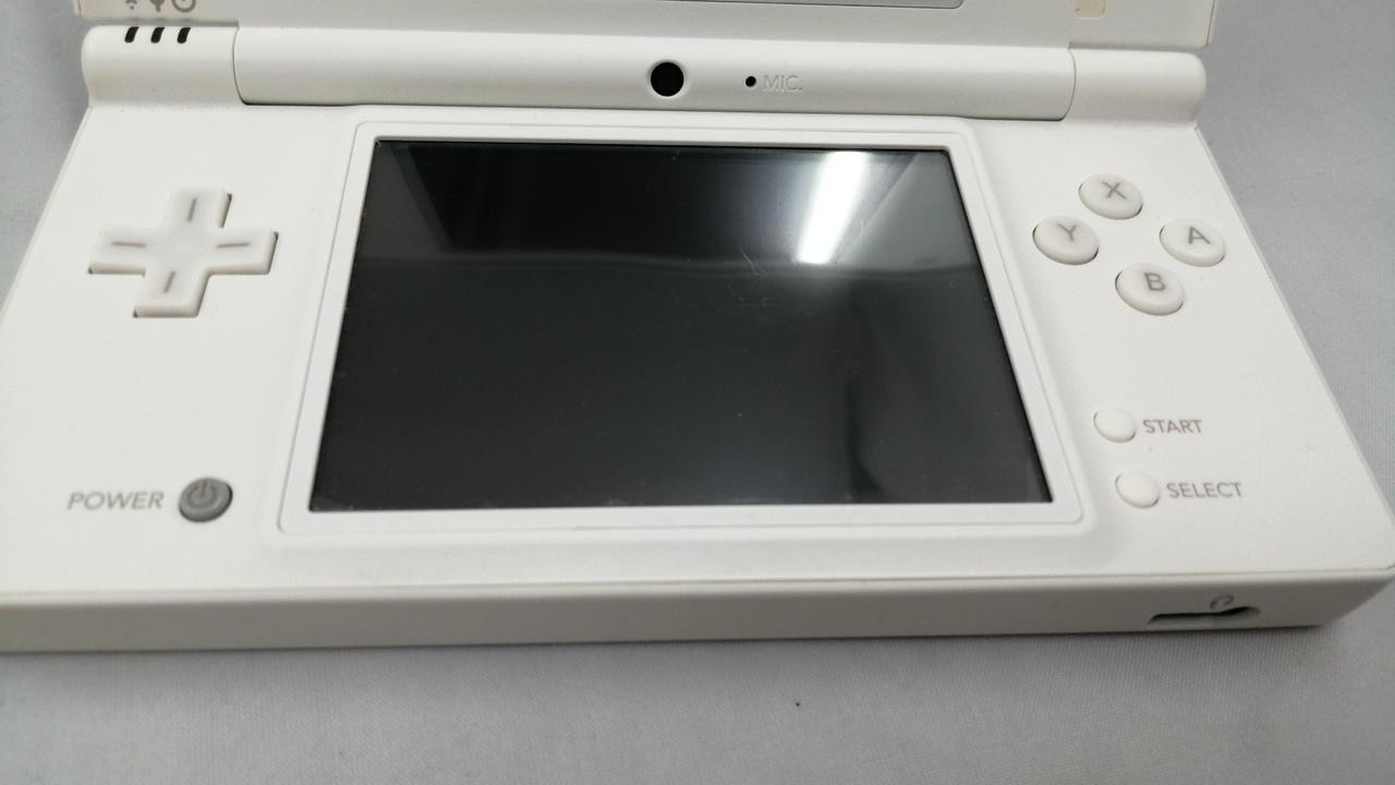 Nintendo DSi TWL-001 White, Boxed with Manual and Charger, Console A3355