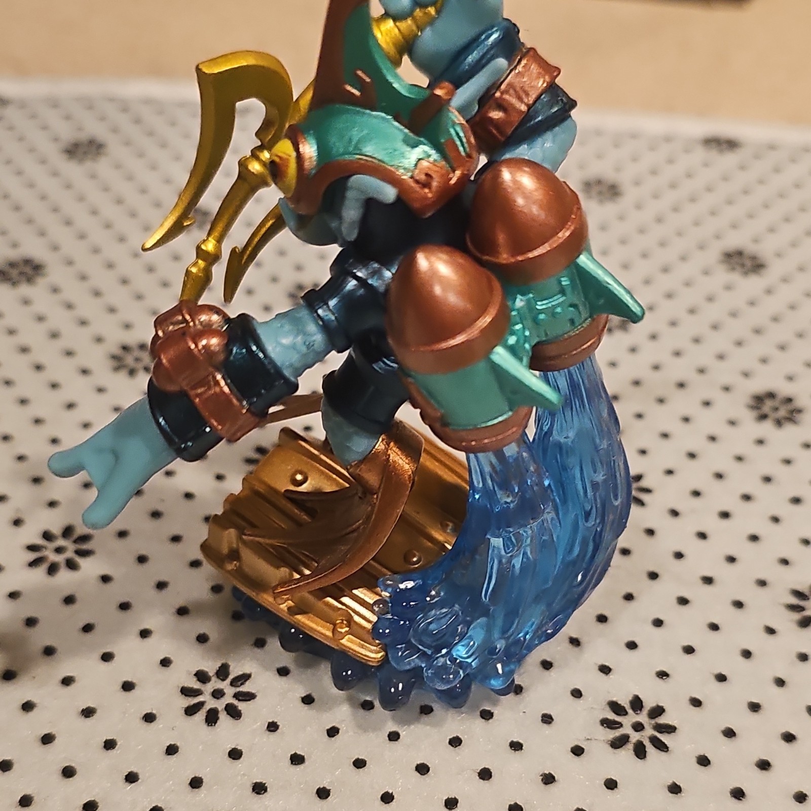 Activision Skylanders SuperChargers Gill Grunt Vehicle Figure Metallic Gold