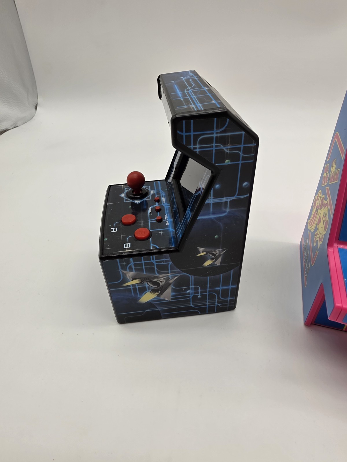 My Arcade MS. PAC-MAN Micro Player Retro Arcade And Dream Gear 200 Games