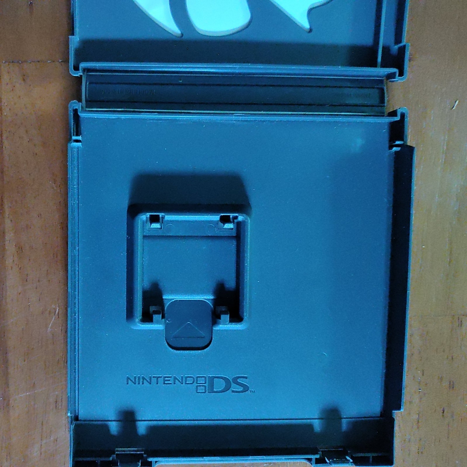 Pokémon Black Version 2 (Nintendo DS, 2012) **BOX AND INSERTS ONLY**