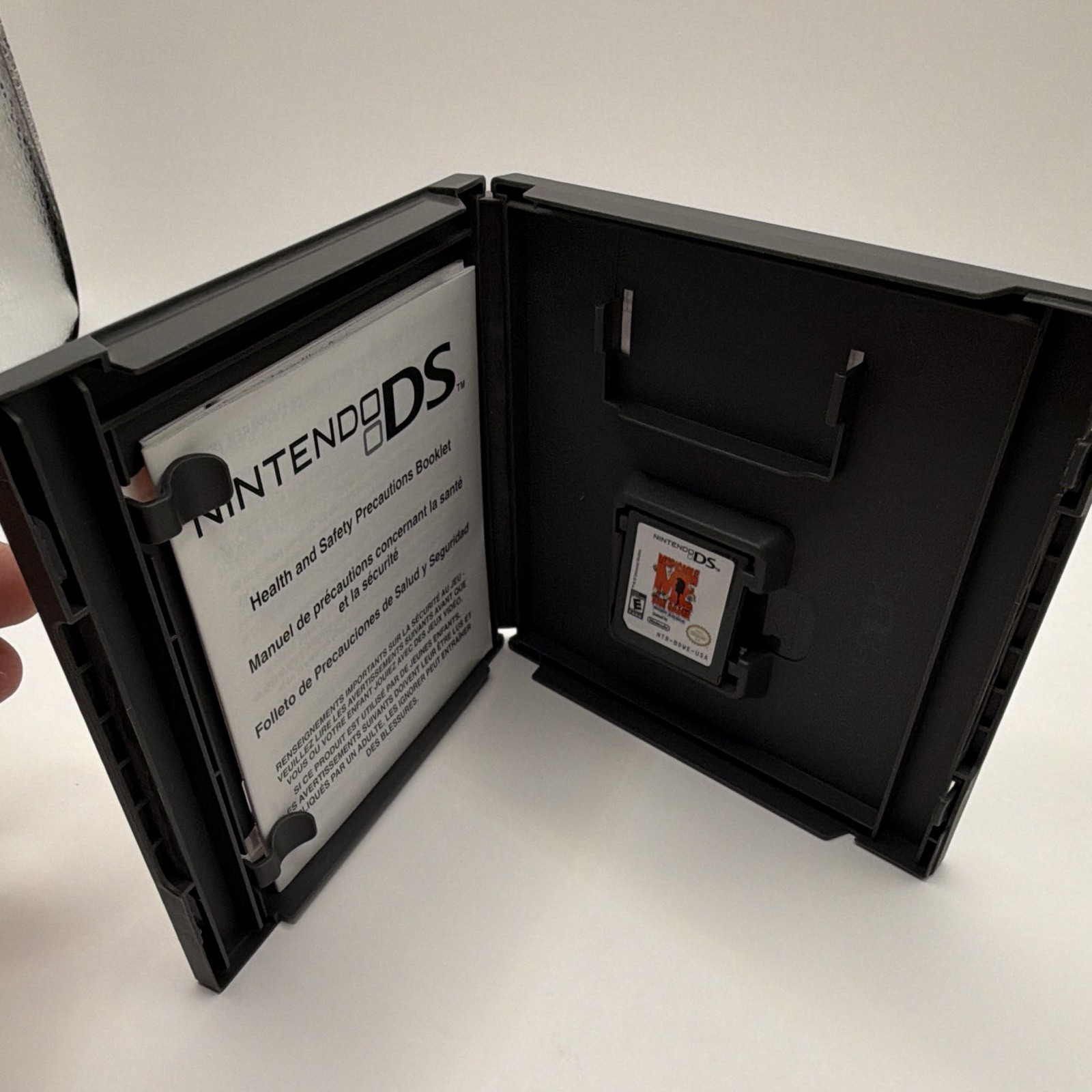 D3 Publisher Despicable Me: Minion Mayhem Nintendo DS Complete w/ Manual E