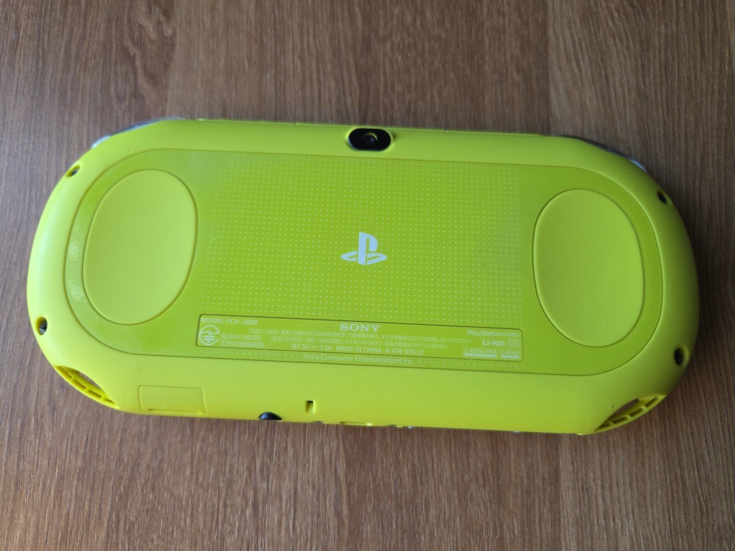 Sony PlayStation Vita Slim PS VITA Pch-2000 Lime Green Console