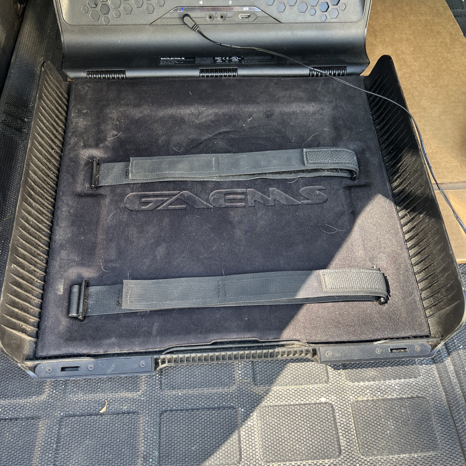 Gaems Sentinel Pro XP Portable Gaming Monitor G170FHD Tested