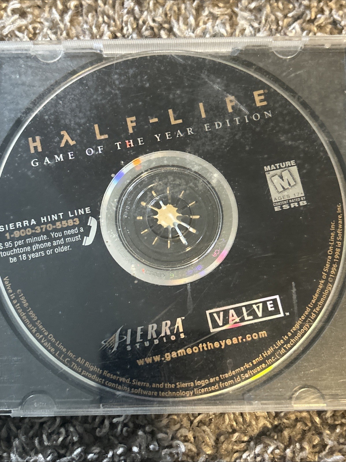 Half-Life 2: Game of the Year Edition (PC, 2005)