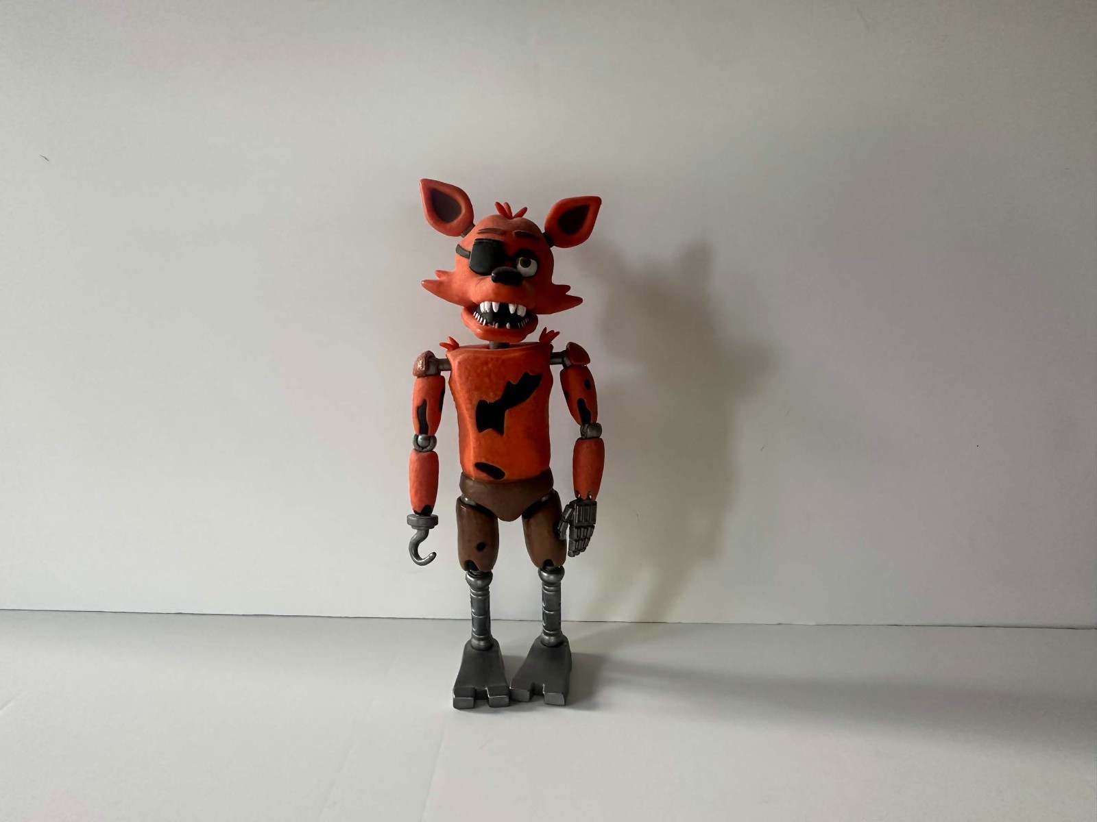 Funko FNaF, 2017 – Glow in the dark Foxy action figure. [Hot topic exclusive]