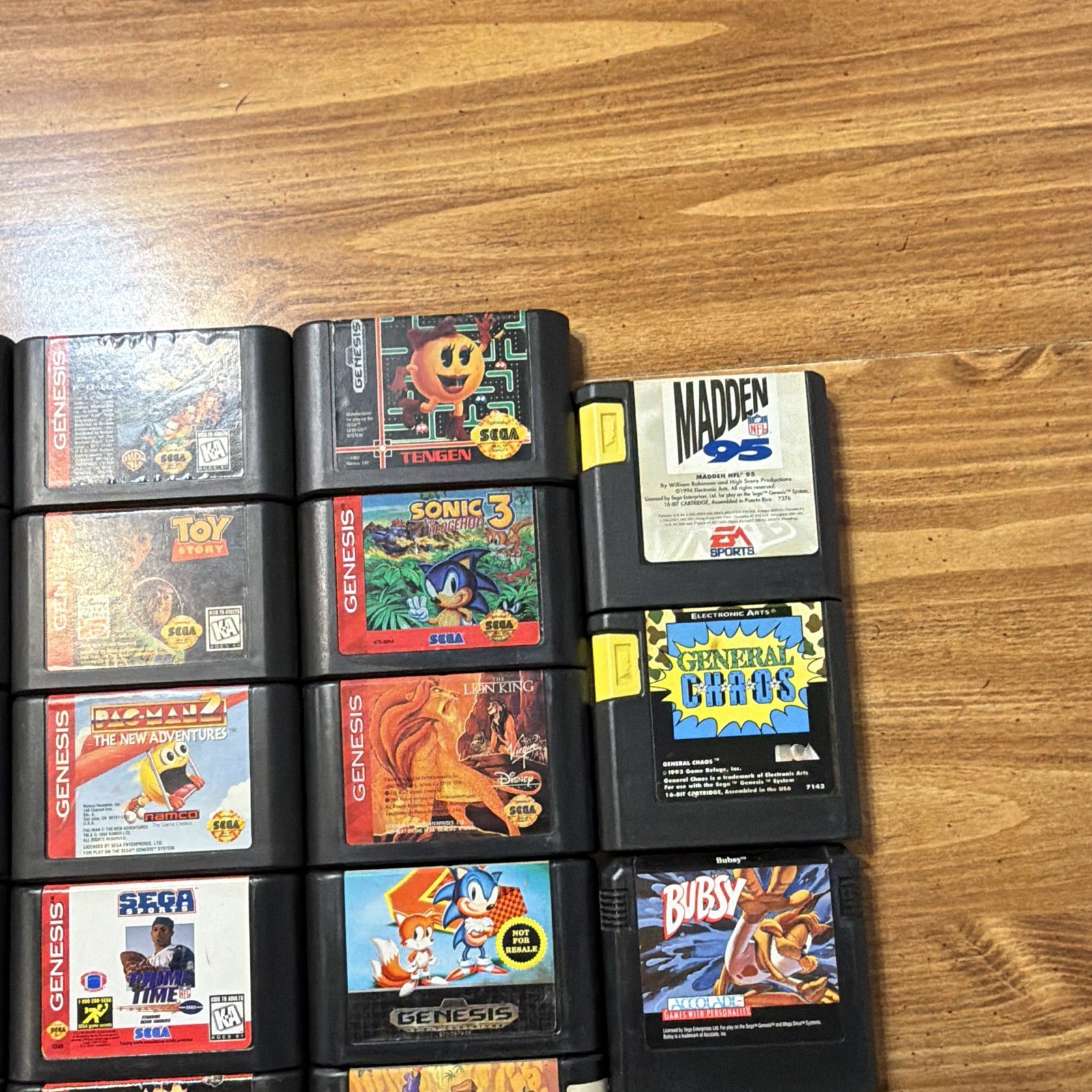 Sega Genesis Mixed Game Lot Sonic 3 Pac-Man 2 Toy Story Madden 95 Aladdin