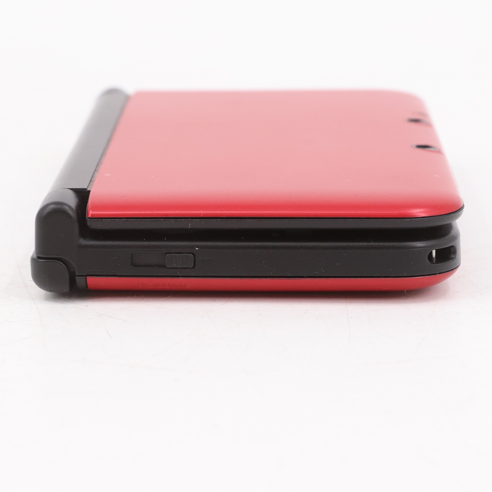 Nintendo 3DS XL Red/Black Console Bundle 6 Games