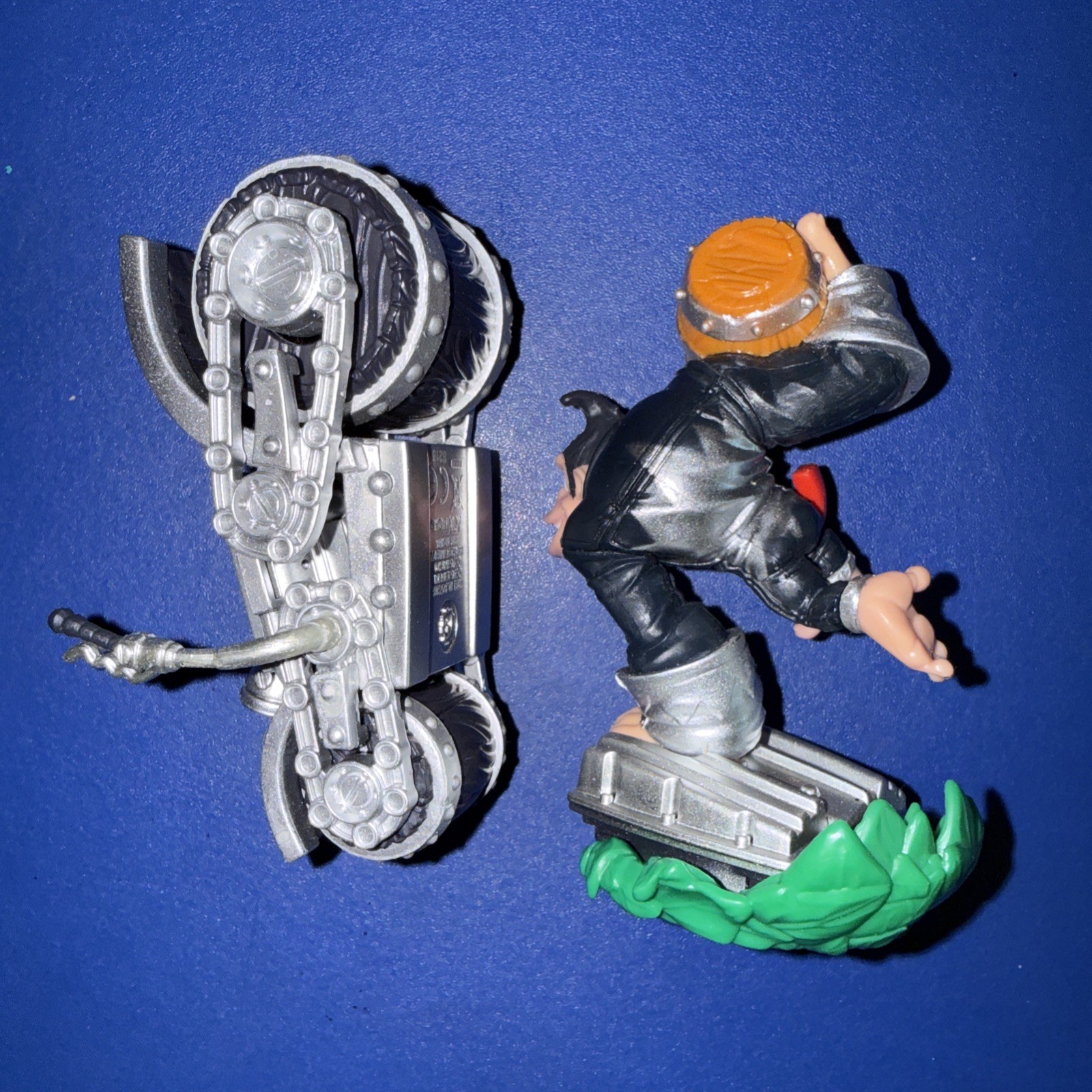 Dark Donkey Kong + Dark Barrel blaster Skylander / Amiibo