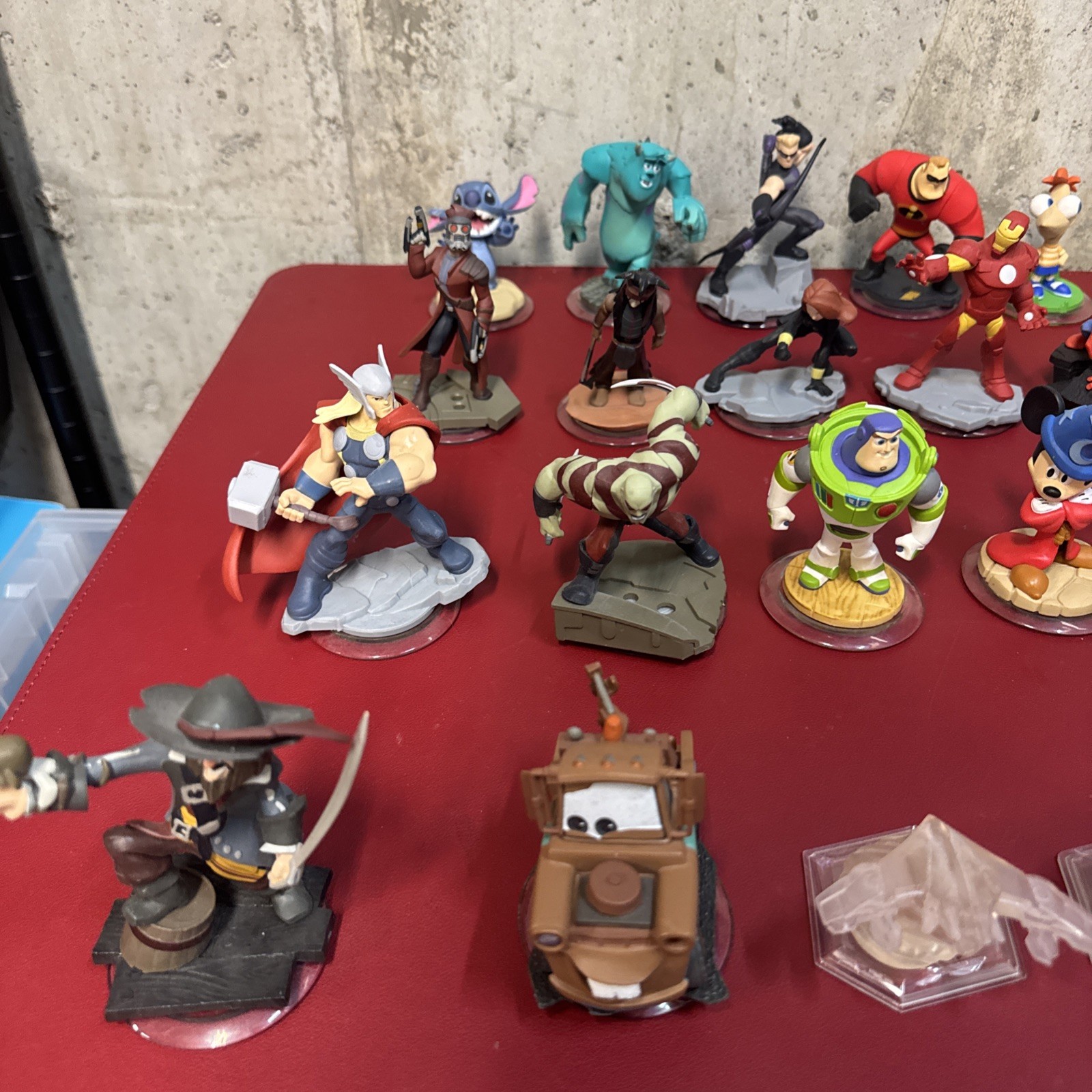 Disney Infinity Character Figure Pack Lot of 47 Figures Portals and Accessorie H