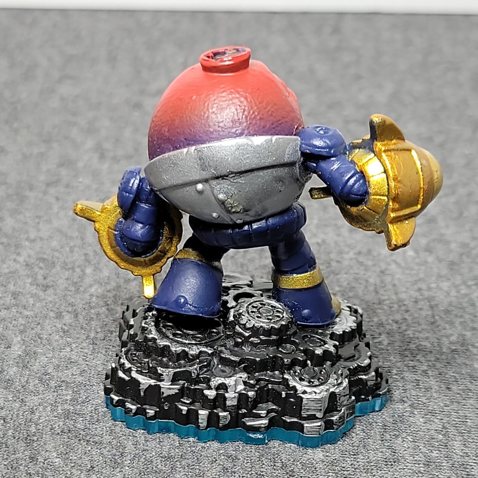 Skylanders Swap-Force Countdown Damaged Character Figure #84828888 Activision