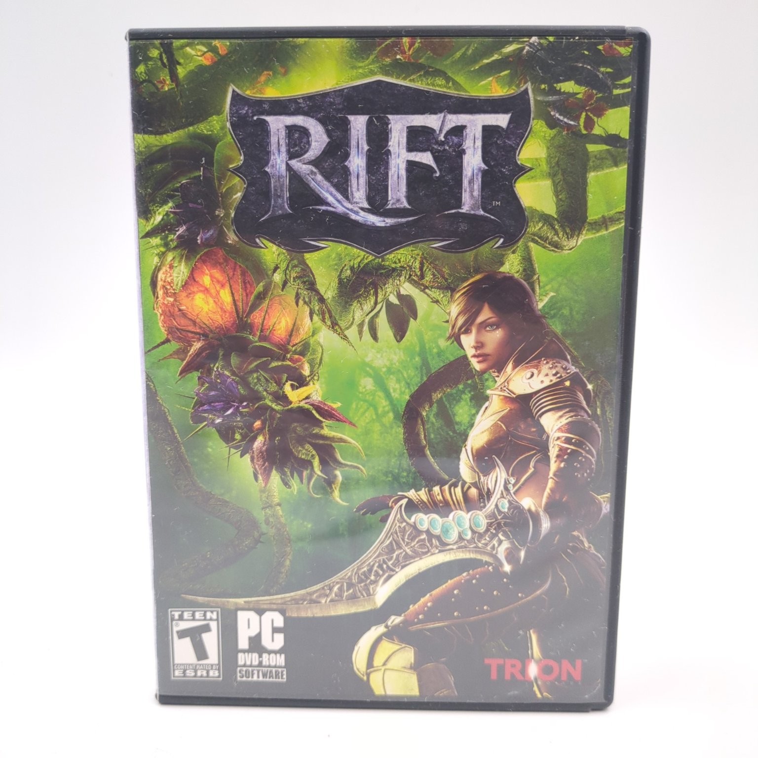 RIFT PC Video Game Trion Worlds MMORPG Fantasy Online Multiplayer