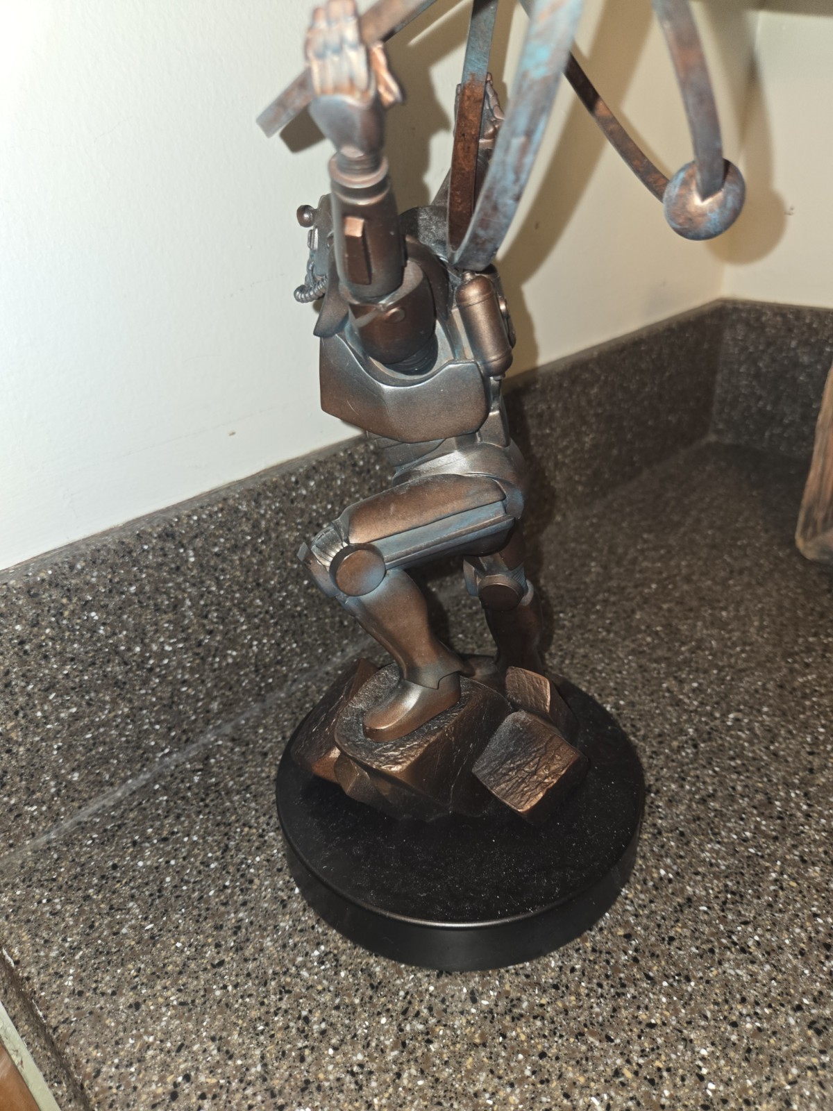 Fallout Atomic Atlas Statue By Chronicle Collectibles / Thinkgeek – No Box