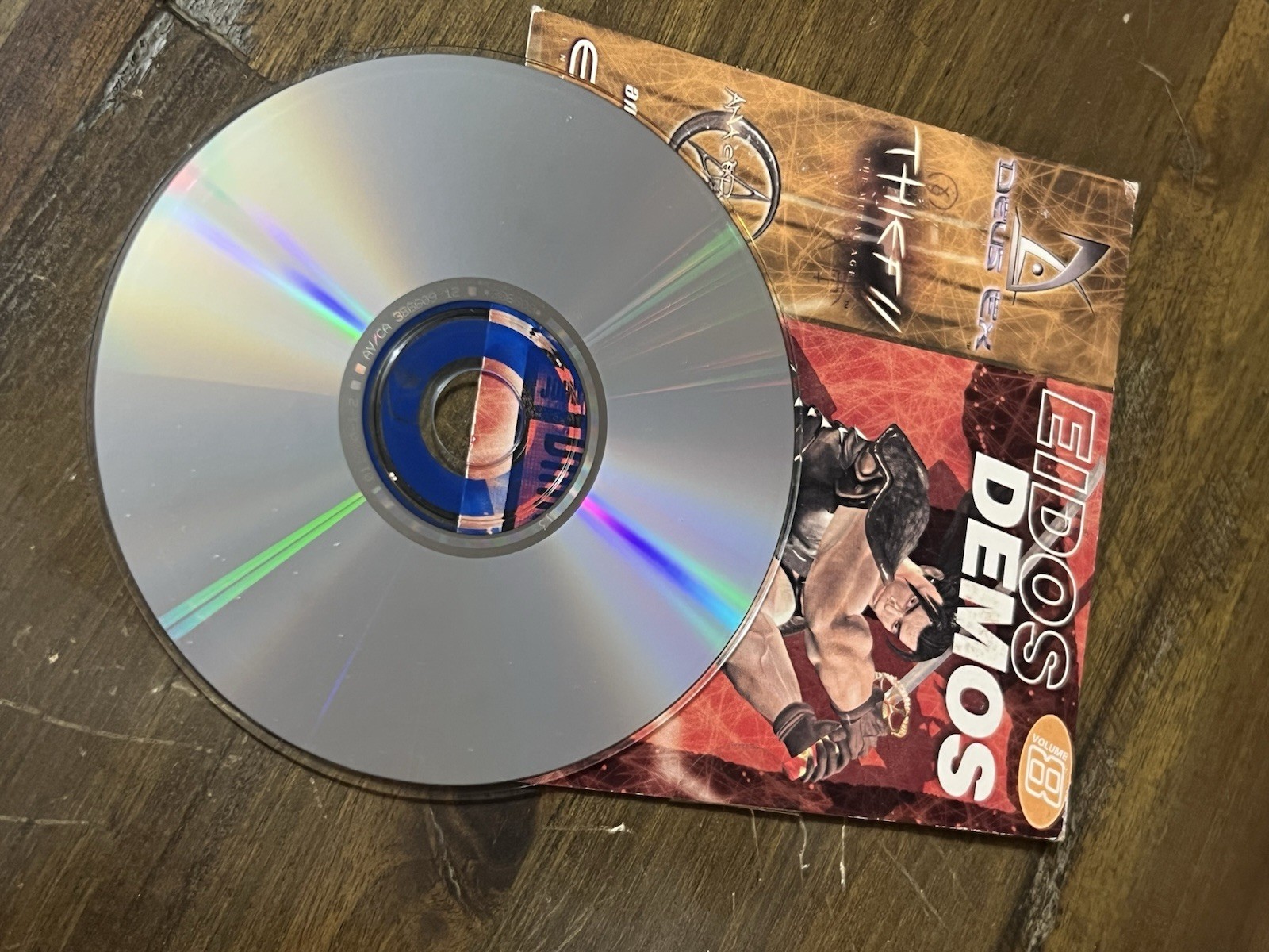Eidos Eidos Demos Vol 18 PC Demo Disc w/ Sleeve Daikatana Thief Tomb Raider 1999