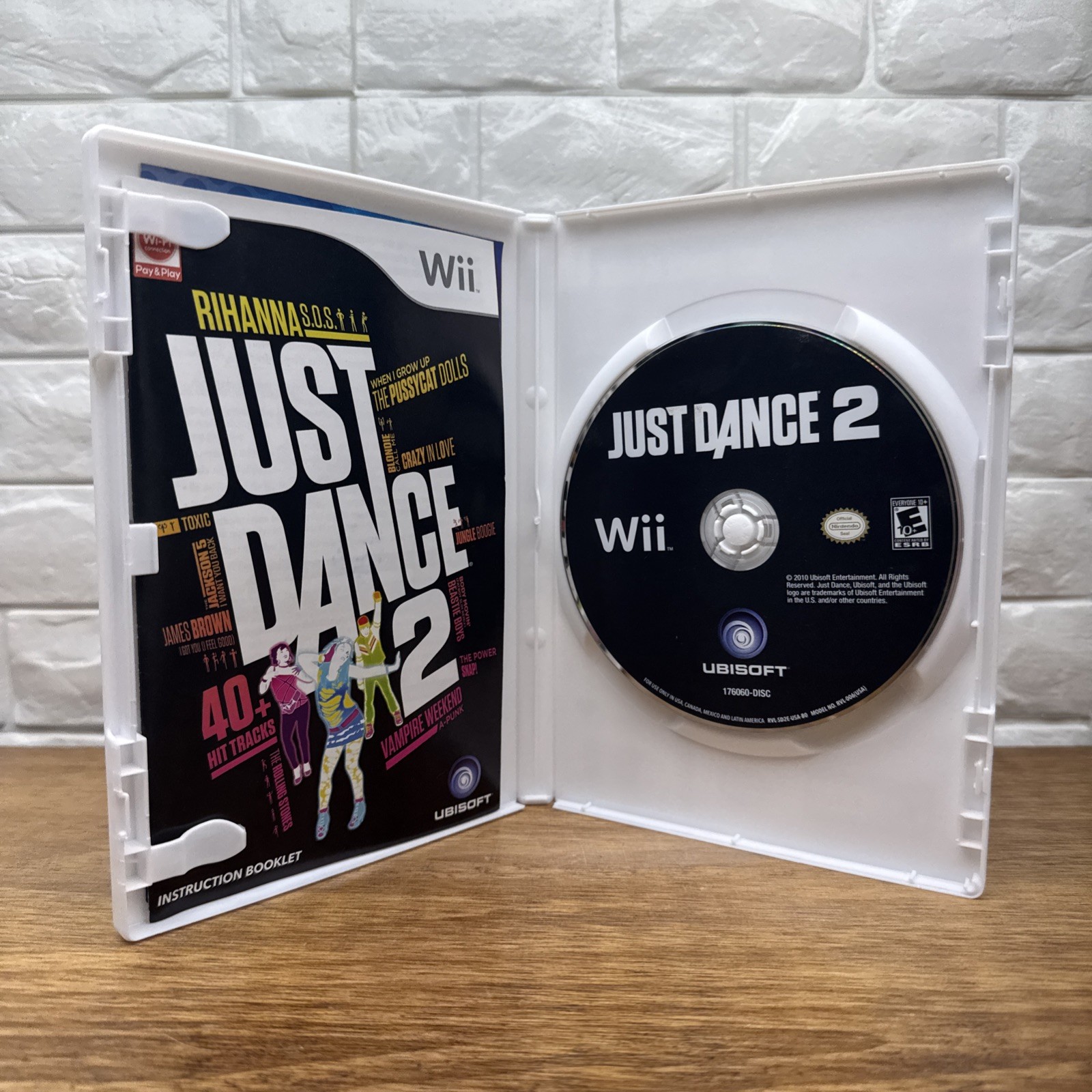 Just Dance 2 & 4 Bundle (Nintendo Wii, 2012) CIB Refurbished 1 Yr Warranty