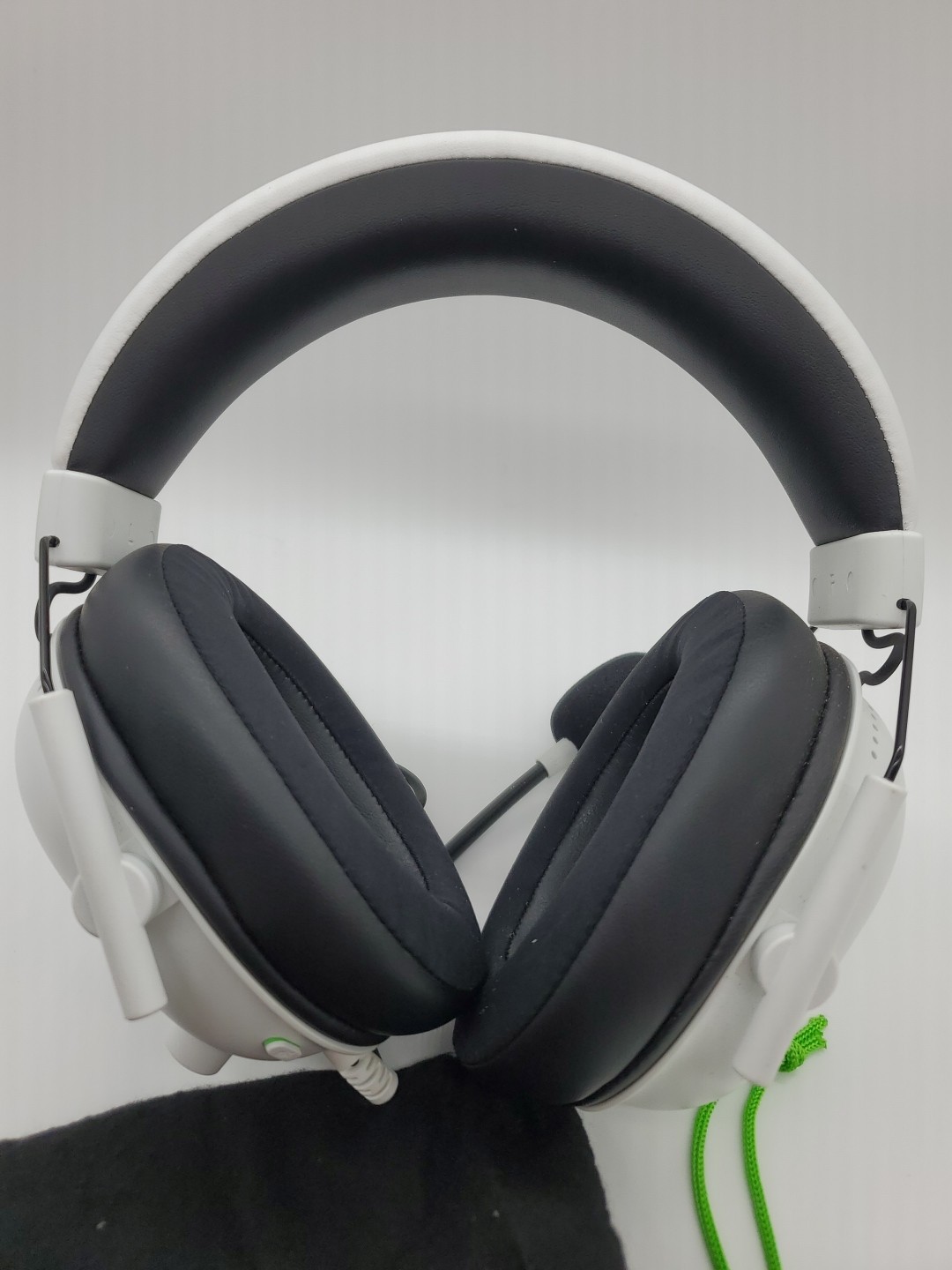 Razer Blackshark V2 X White Over the Ear Gaming Headset