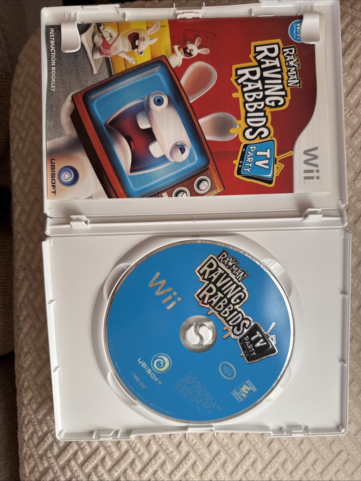 Rayman Raving Rabbids: TV Party (Nintendo Wii, 2008)