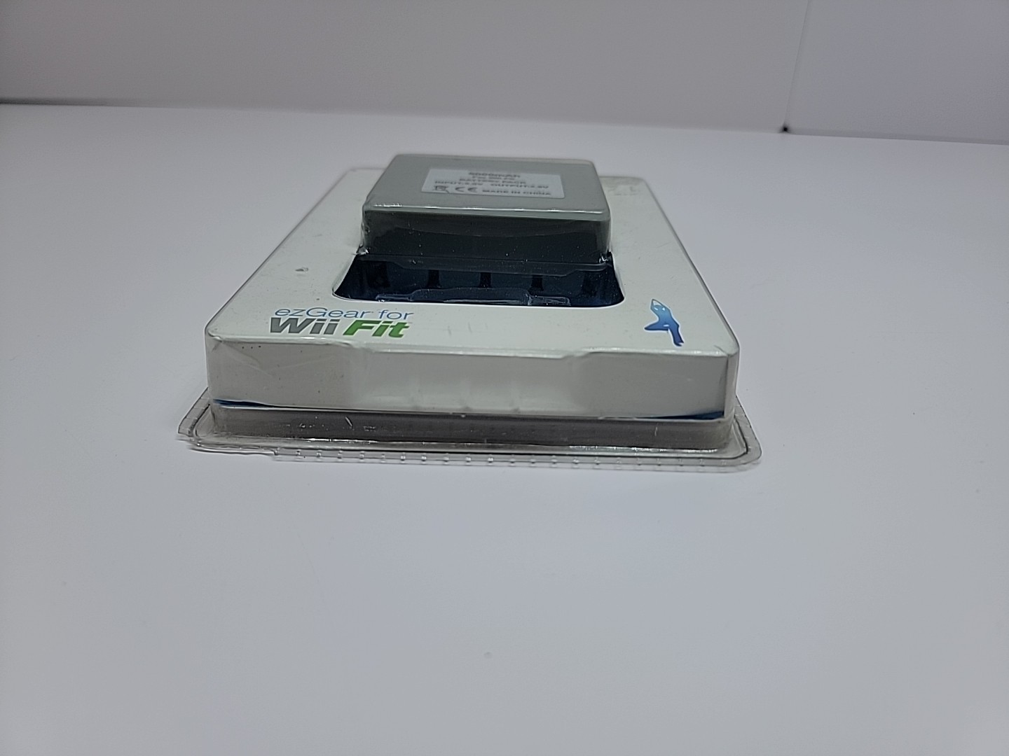 New Sealed ezGear Nintendo Wii Fit Power Play Rechargeable Battery 5000 mAh
