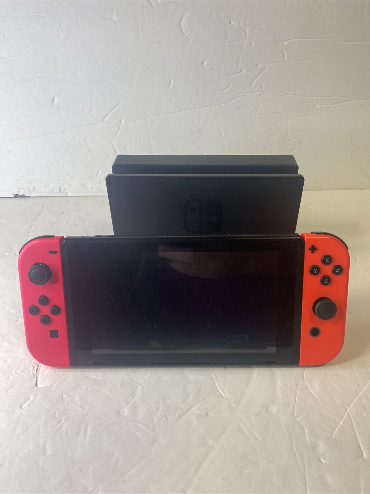 Nintendo Switch HAC-001(-01) Console Pink/Red w/Dock