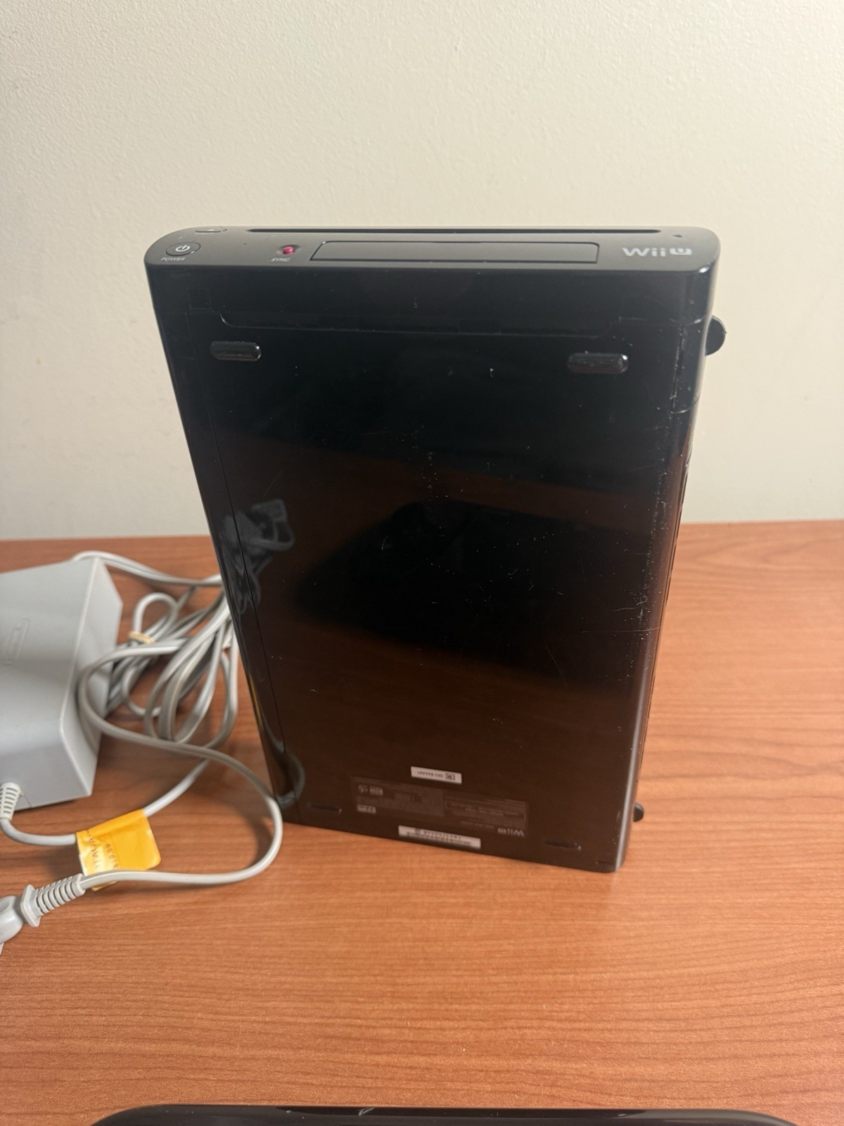 Nintendo Wii U 32GB Console Deluxe Set – Black W Cords
