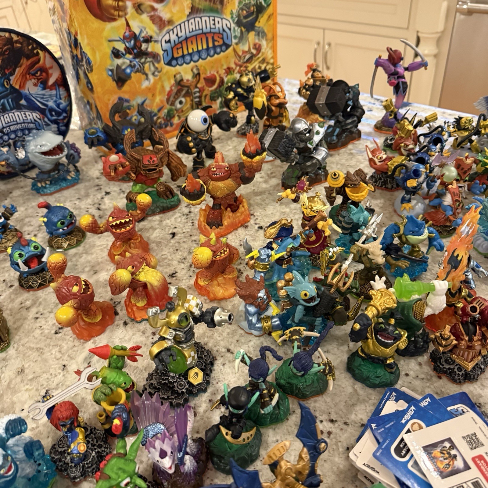 Large Skylanders Figure & Accessory Lot (Read Description) Giants Spyro Swap Etc