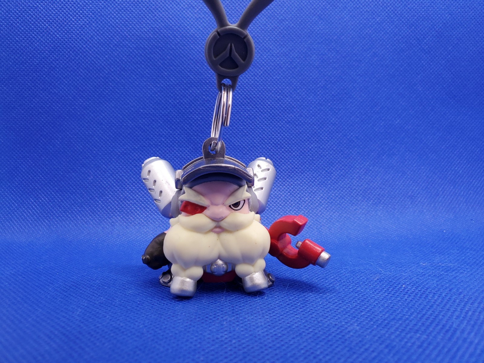 BLIZZARD OVERWATCH Torbjorn Mini Figure Backpack 2″ Clip On Keychain Blind Bag