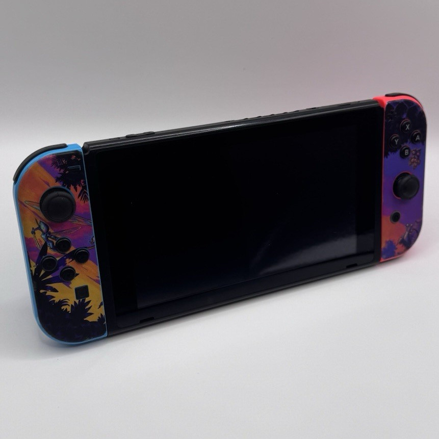 Nintendo Switch Console w/ Joy-Con, 32GB Wi-Fi USB-C 720p Multicolor 2019