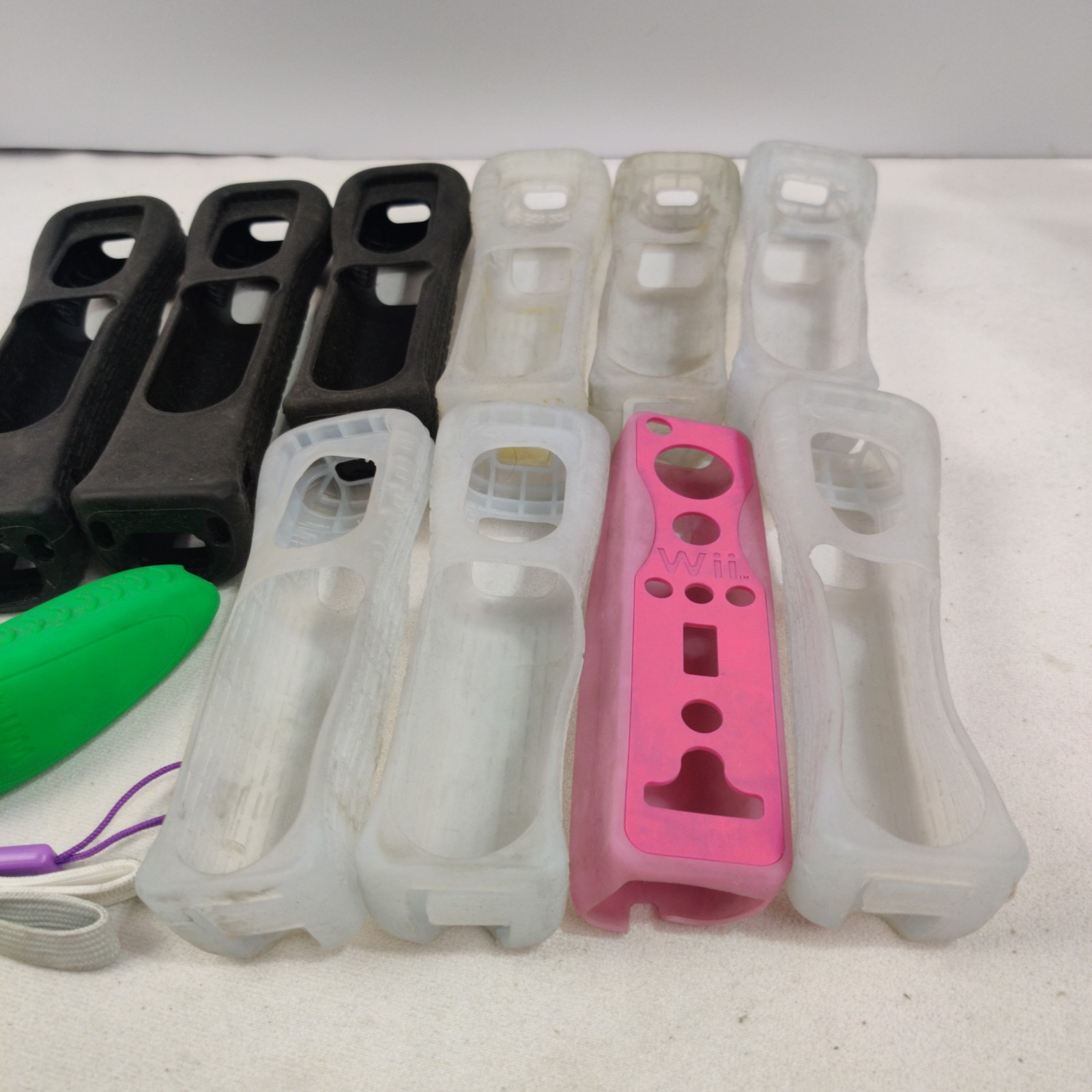 Lot of 11 OEM Nintendo Wii Remote Rubber Silicone Gel Cover Sleeves + Extras