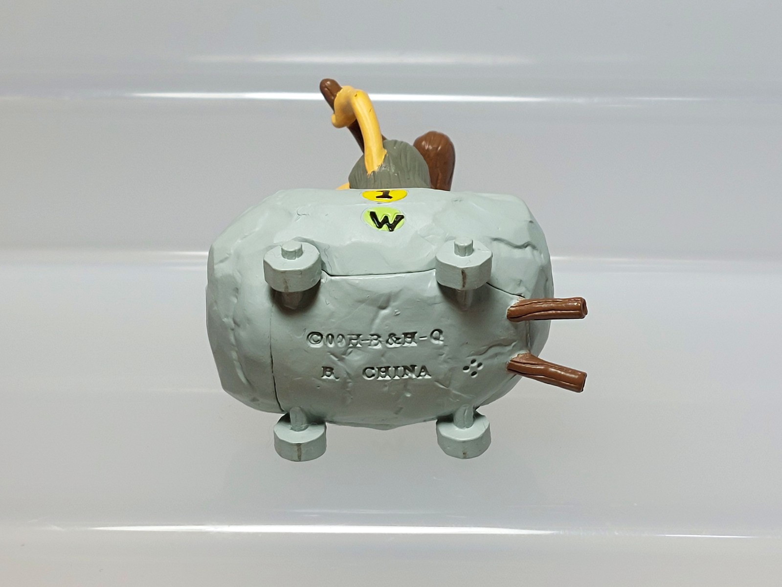 Wacky Races HG Series Boulder Mobile Vehicle Figure Bandai 2000 Japan H03 1.7in