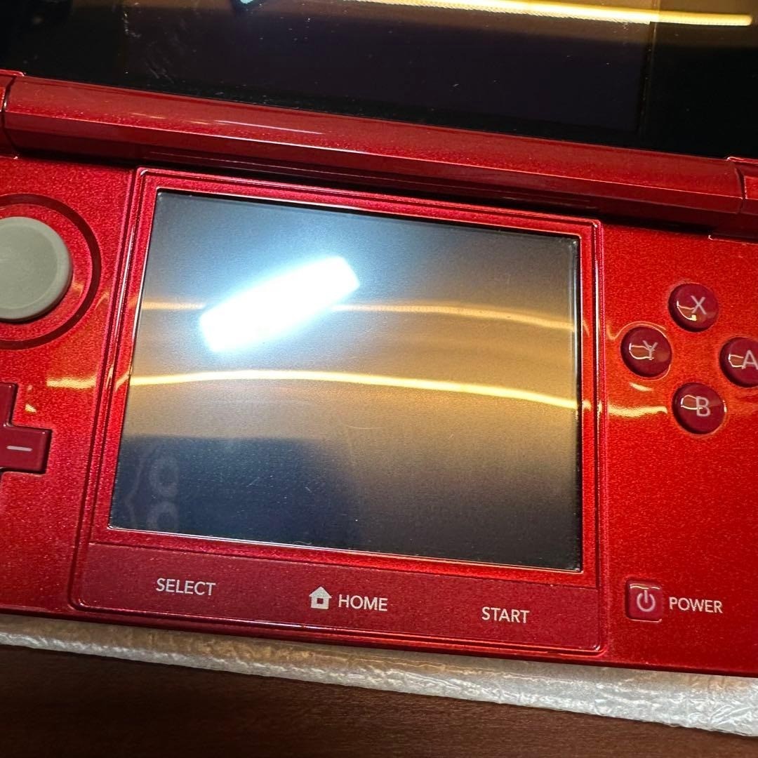 Nintendo 3DS Metallic Red 5233 From Japan