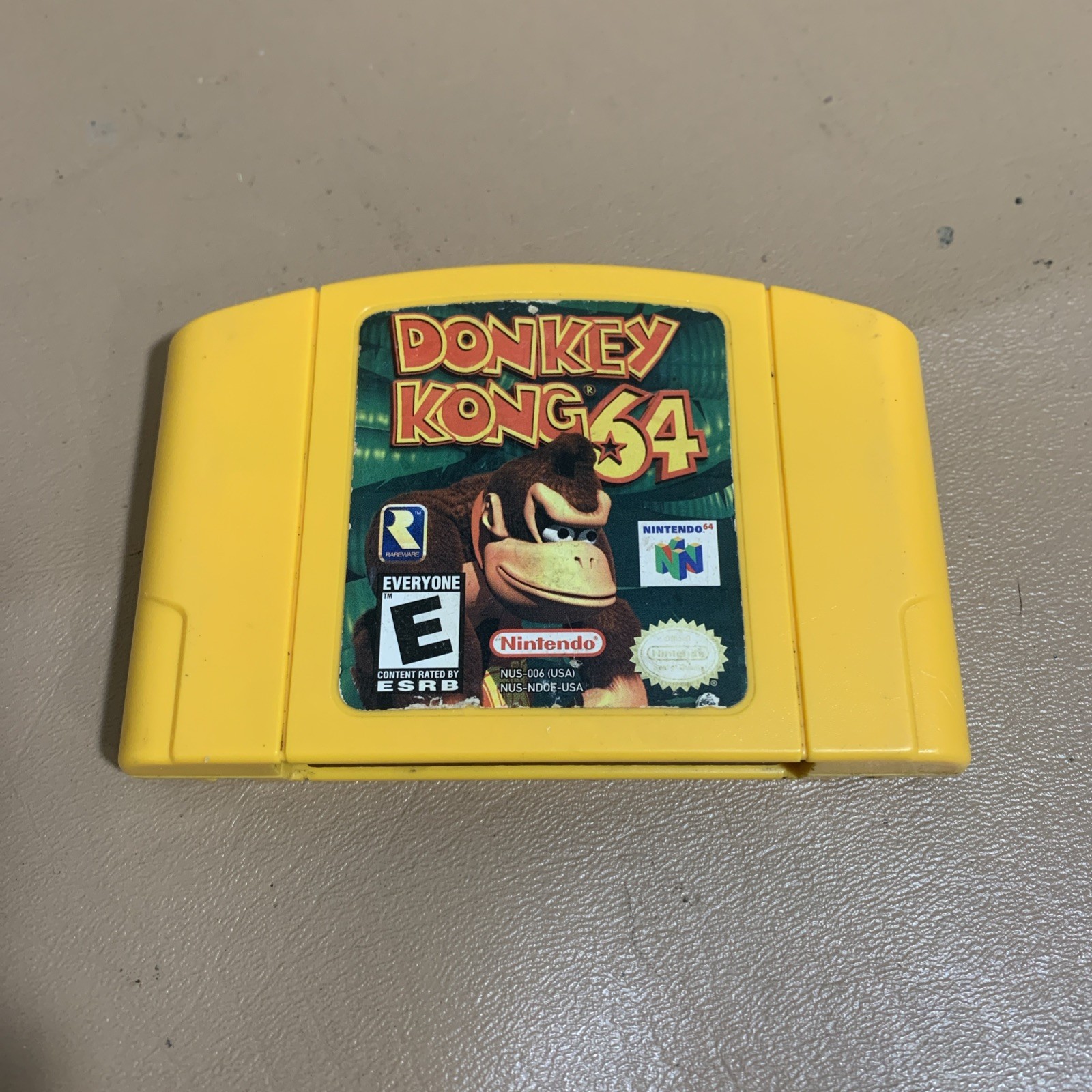Donkey Kong 64 Nintendo 64 N64 Video Game Yellow Cartridge Authentic