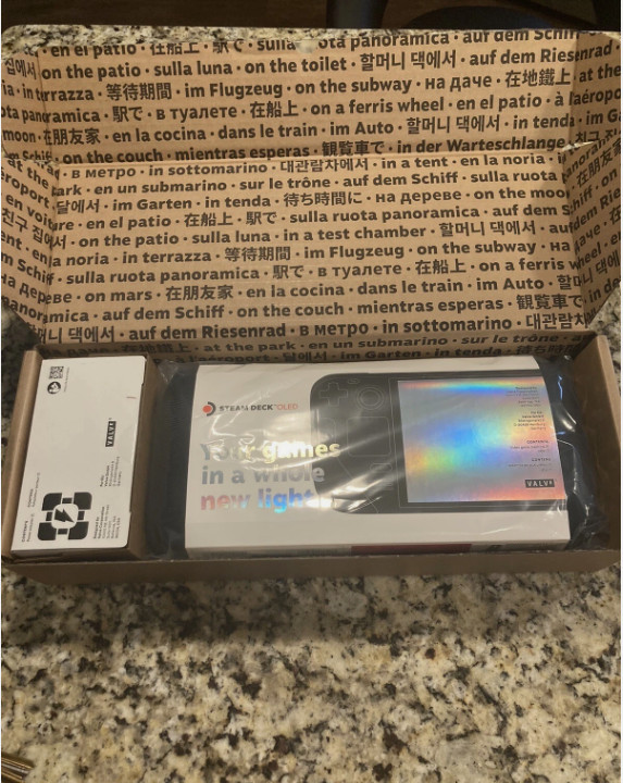 1TB OLED Model Handheld Gaming PC – Steam Deck