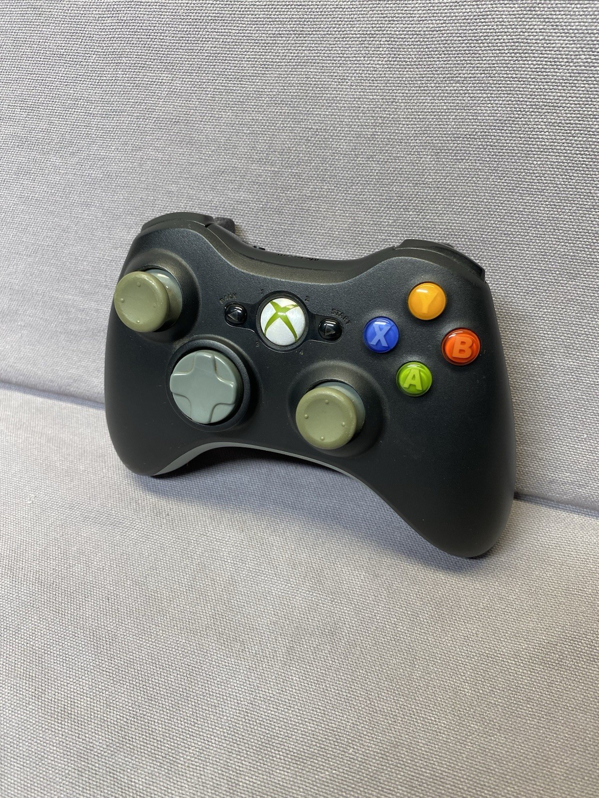 Microsoft Xbox 360 Wireless Controller – Glossy Black