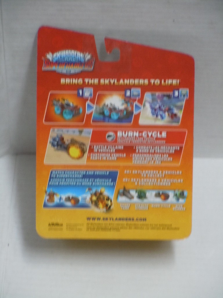 2015 ACTIVISION SKYLANDERS SUPERCHARGERS BURN CYCLE LOT OF (22) BRAND NEW SEALED