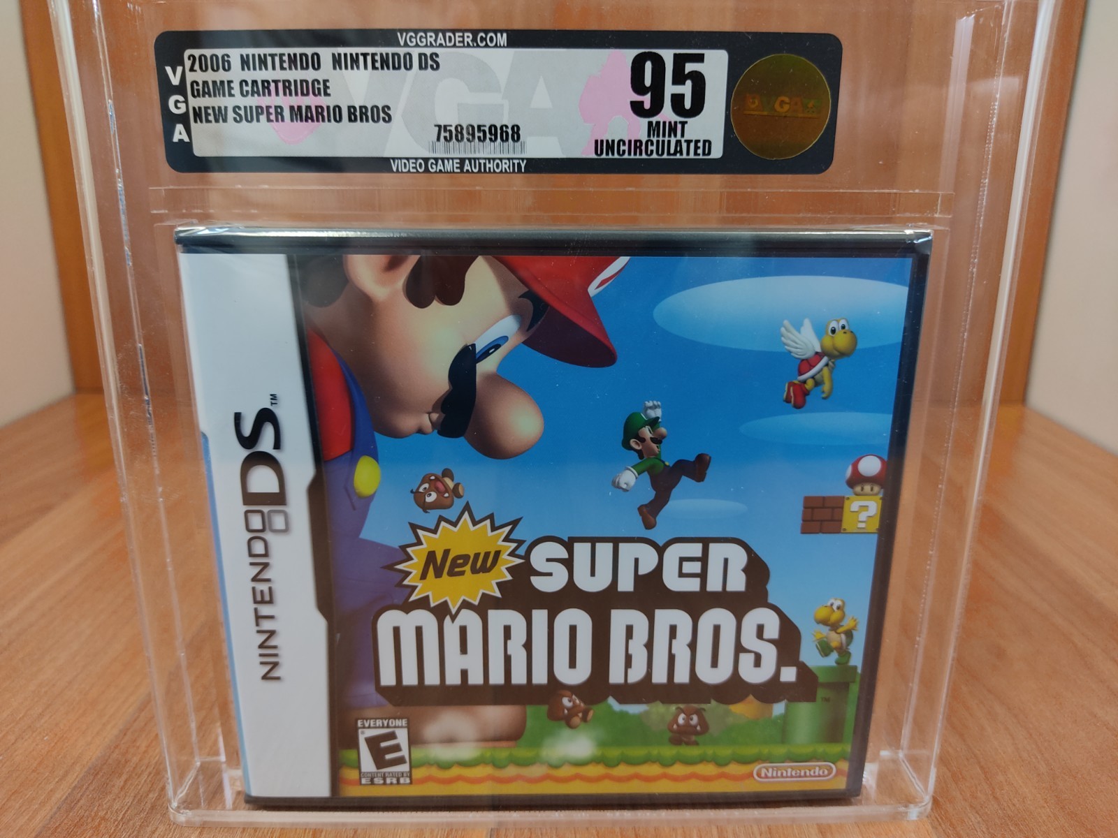 Factory Sealed Gem MINTY New VGA 95 Super Mario Bros. nintendo DS