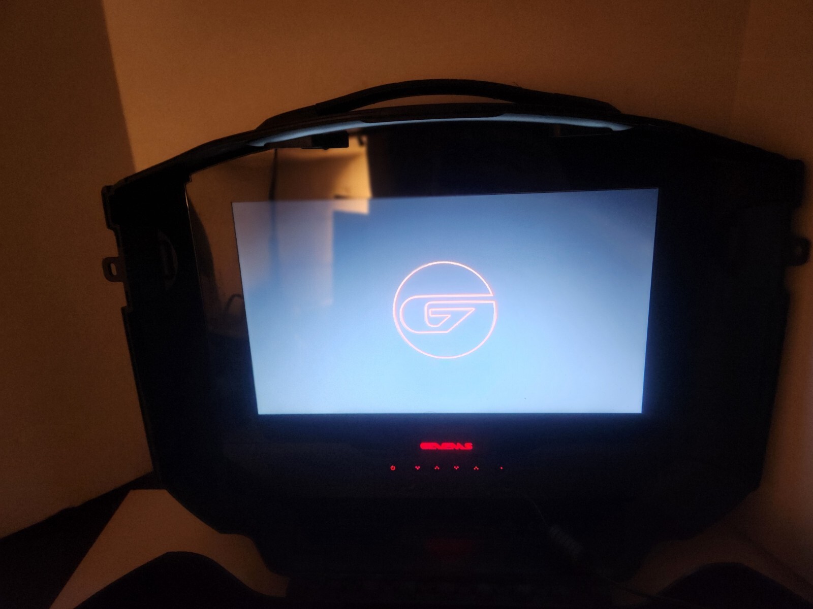 Gaems G155 15.5″ Portable Personal Gaming Monitor, Power Cord, Tested Working