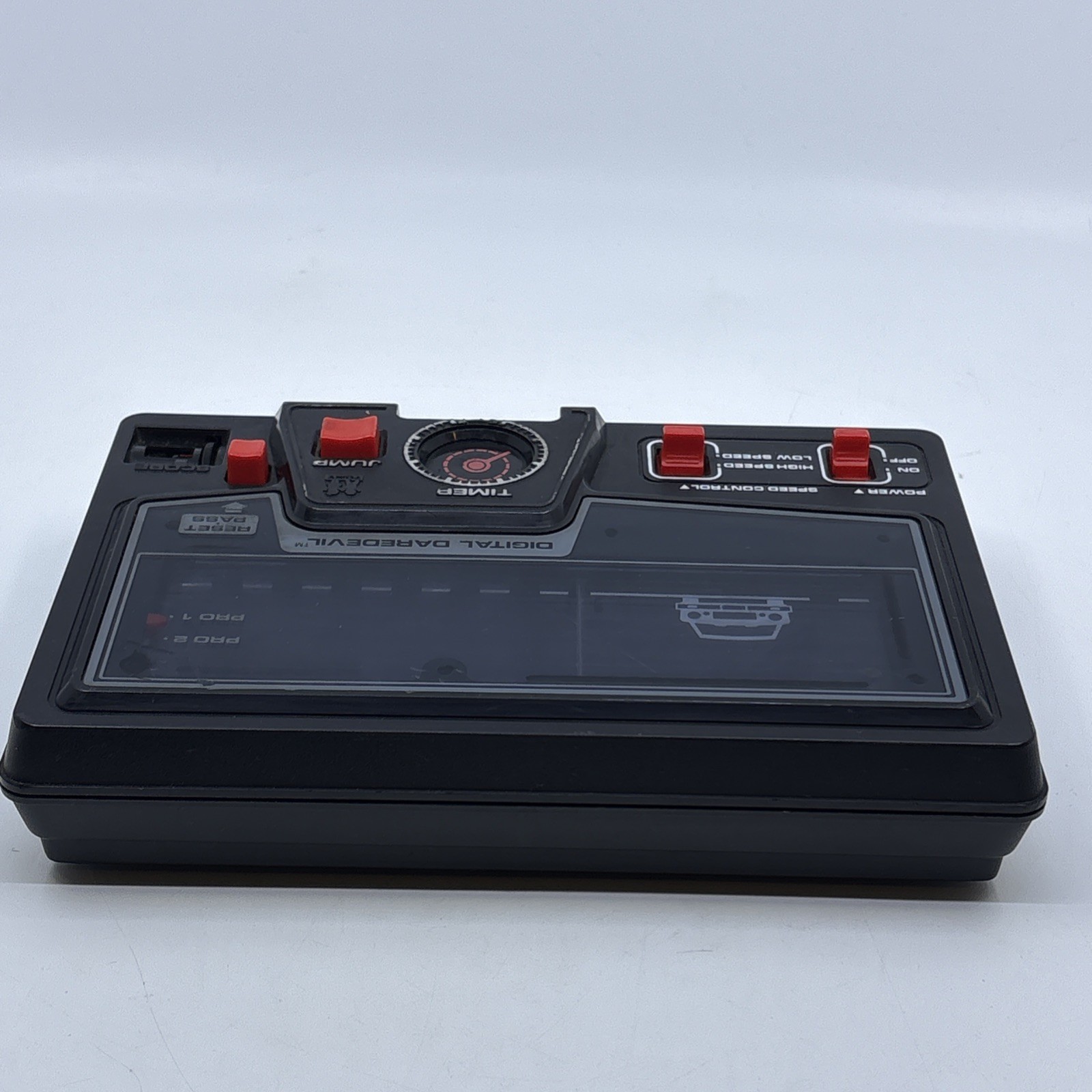 Vintage 1980 Tomy Digital Daredevil Handheld Video Game – Powers ON *AS IS*