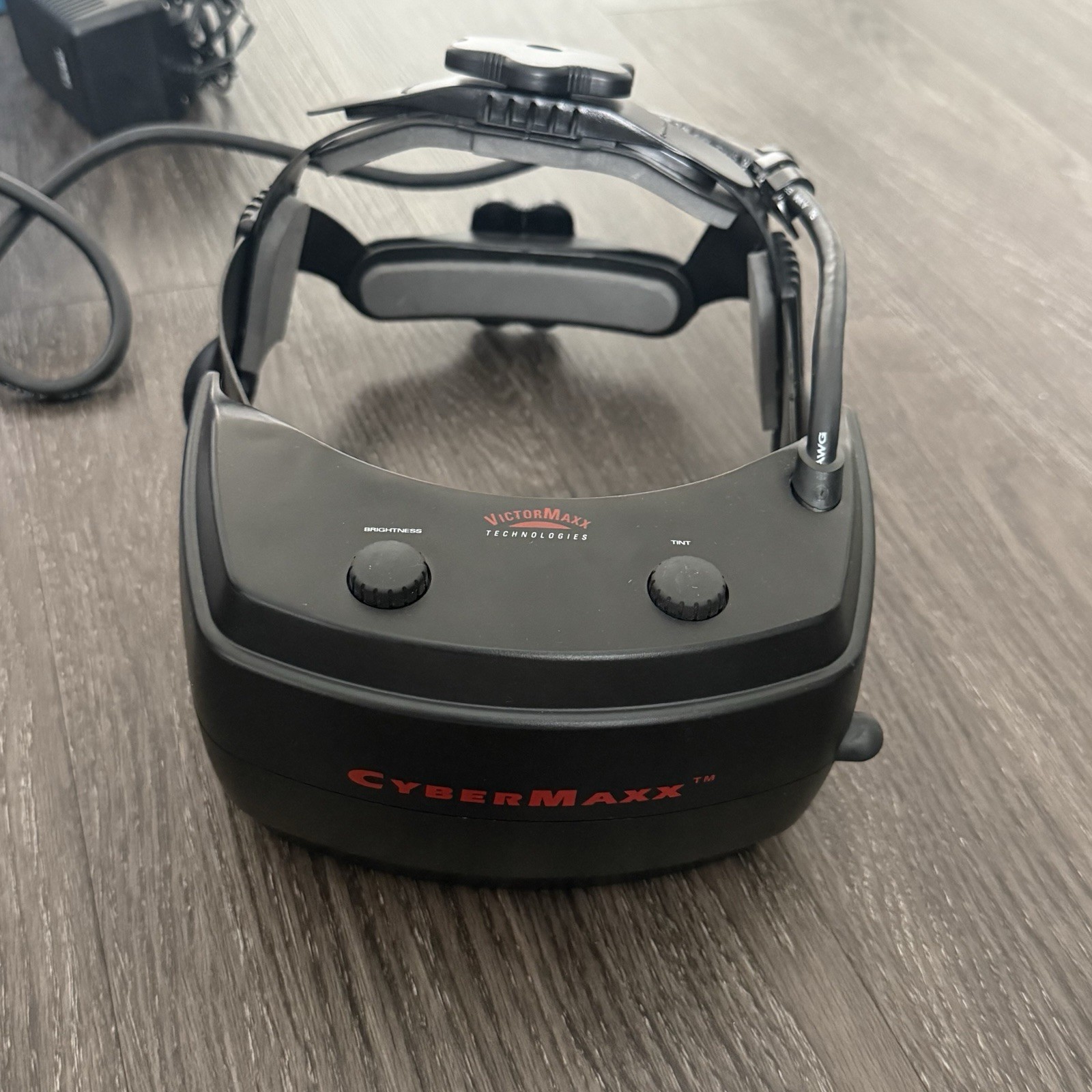 Cybermaxx Victormaxx Technologies VR Headset System – Tested & Working