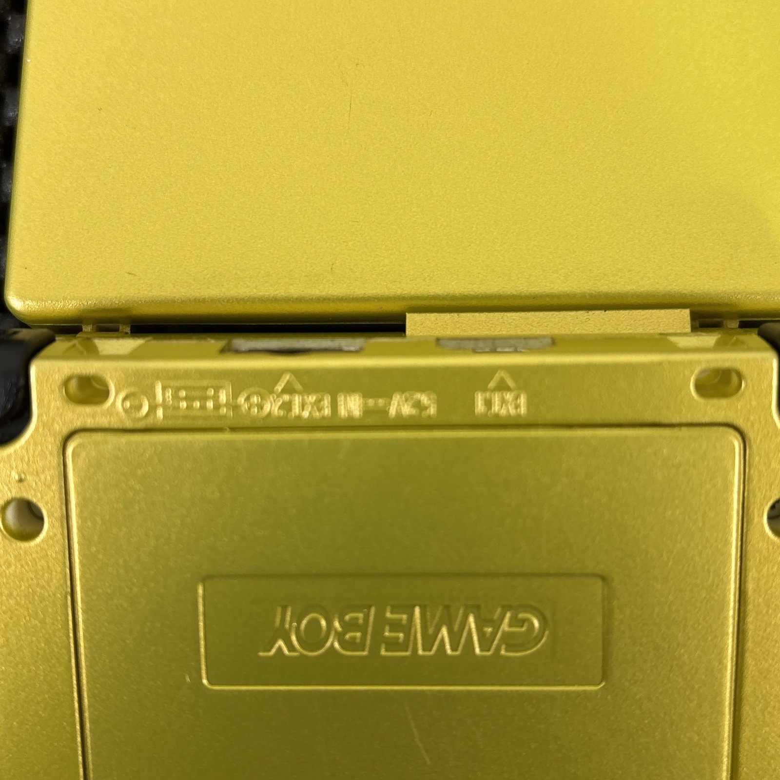 Nintendo Game Boy Advance SP Gold w/Tony Hawk’s Underground 2 OEM Charger