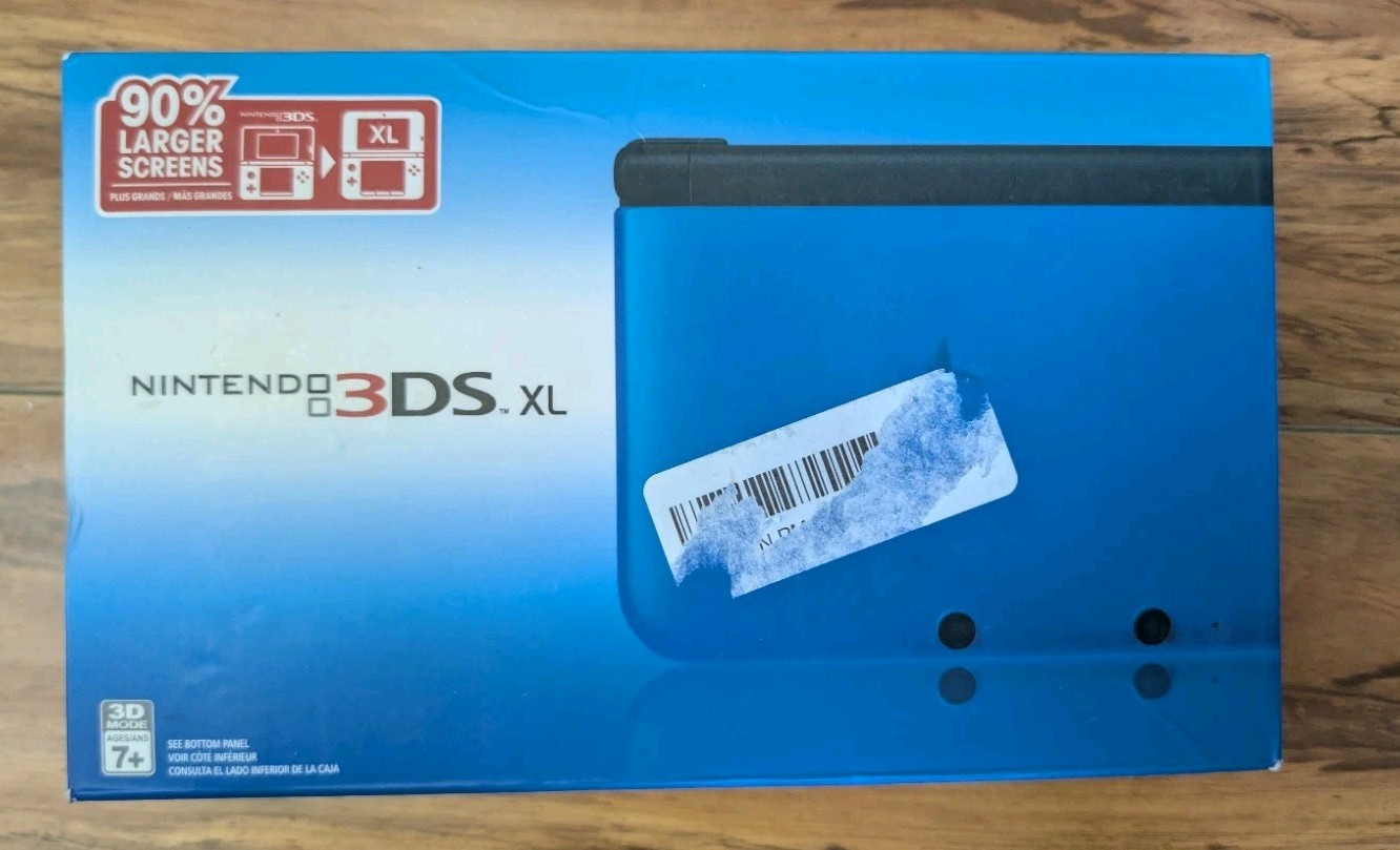Nintendo 3DS XL Blue Console Complete in Box | Open-Box
