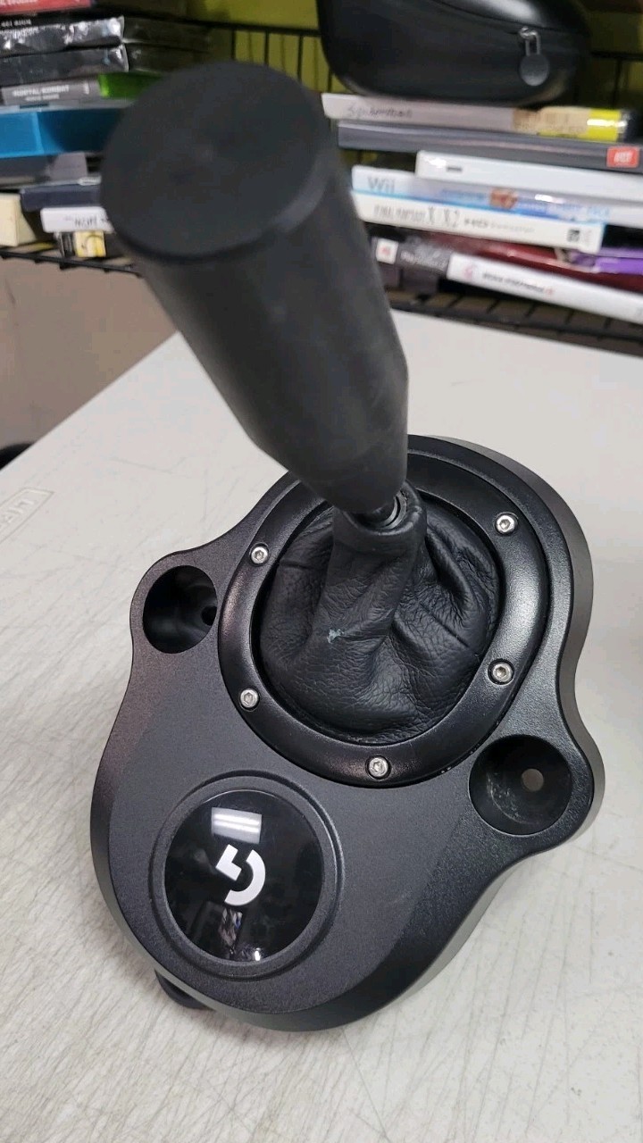 Logitech G29 Gaming Wheel for Playstation bundle with Driving Force Shifter