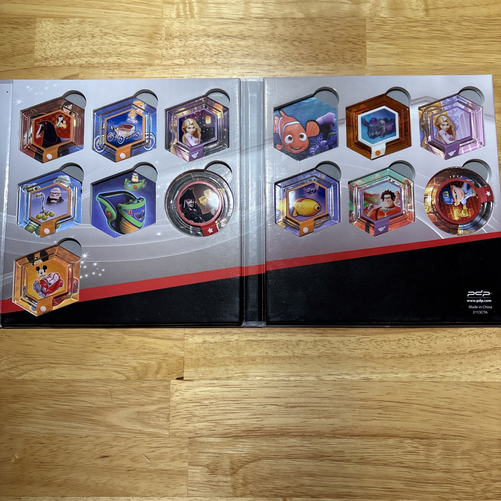 2 Disney Infiniti Power Game Discs Albums A Total Of 37 Discs ￼