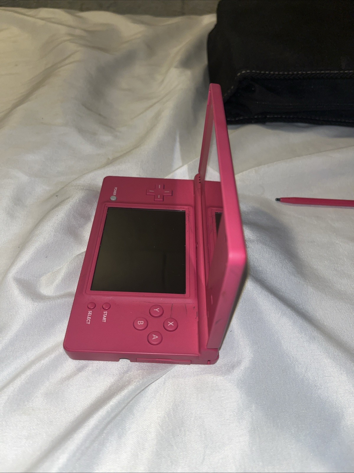 Hot Pink Nintendo DSi With Black Carrying Case Tested & Factory Reset