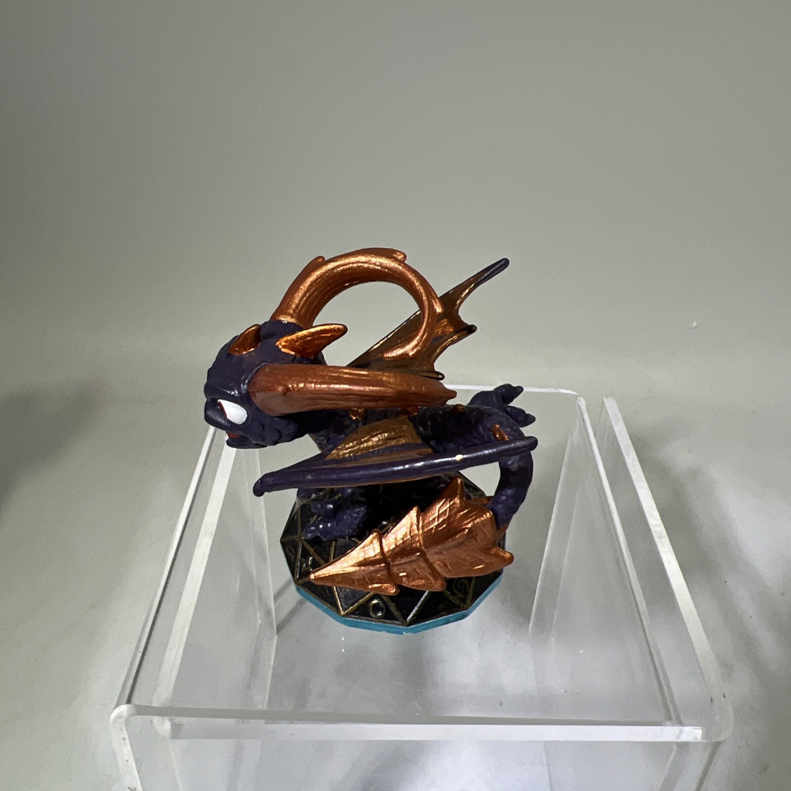 Skylanders Swap Force Lot of 4 Blue Base Activision Non-Swappable Figures #ML1