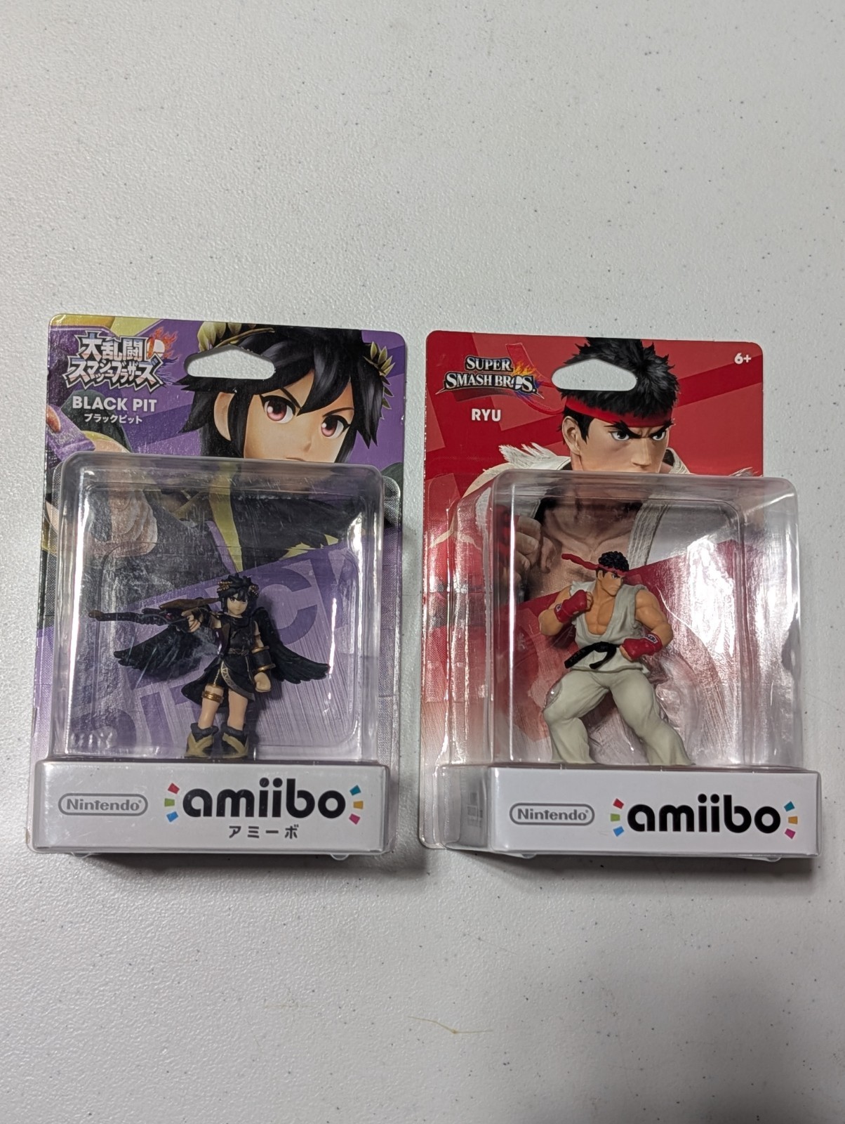 2x Nintendo Amiibo Black Pit (Dark Pit) Japan Version & U.S. Ryu Smash Bros New