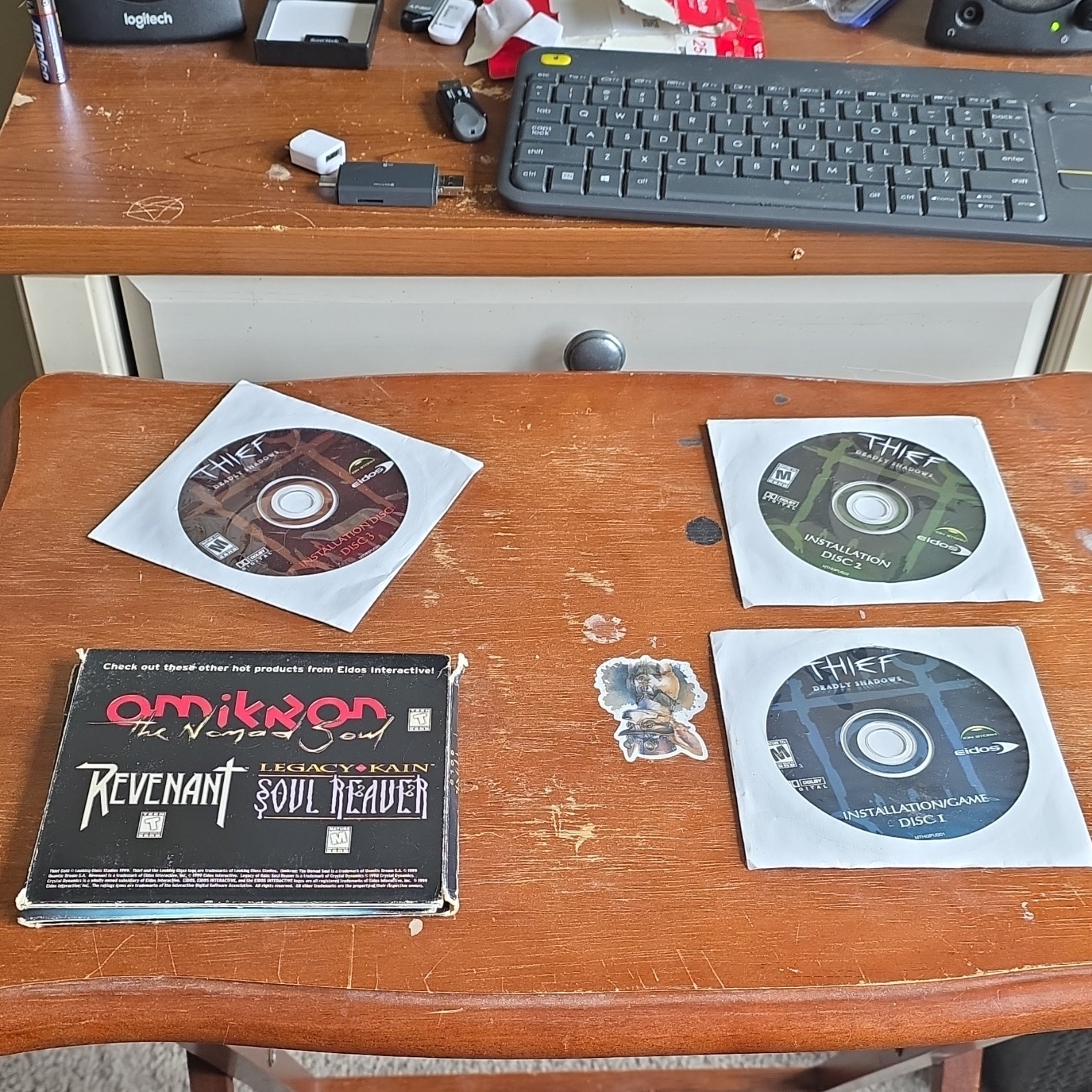 Eidos Thief Gold CD release + Manual Included + loose copy of thief dead shadows