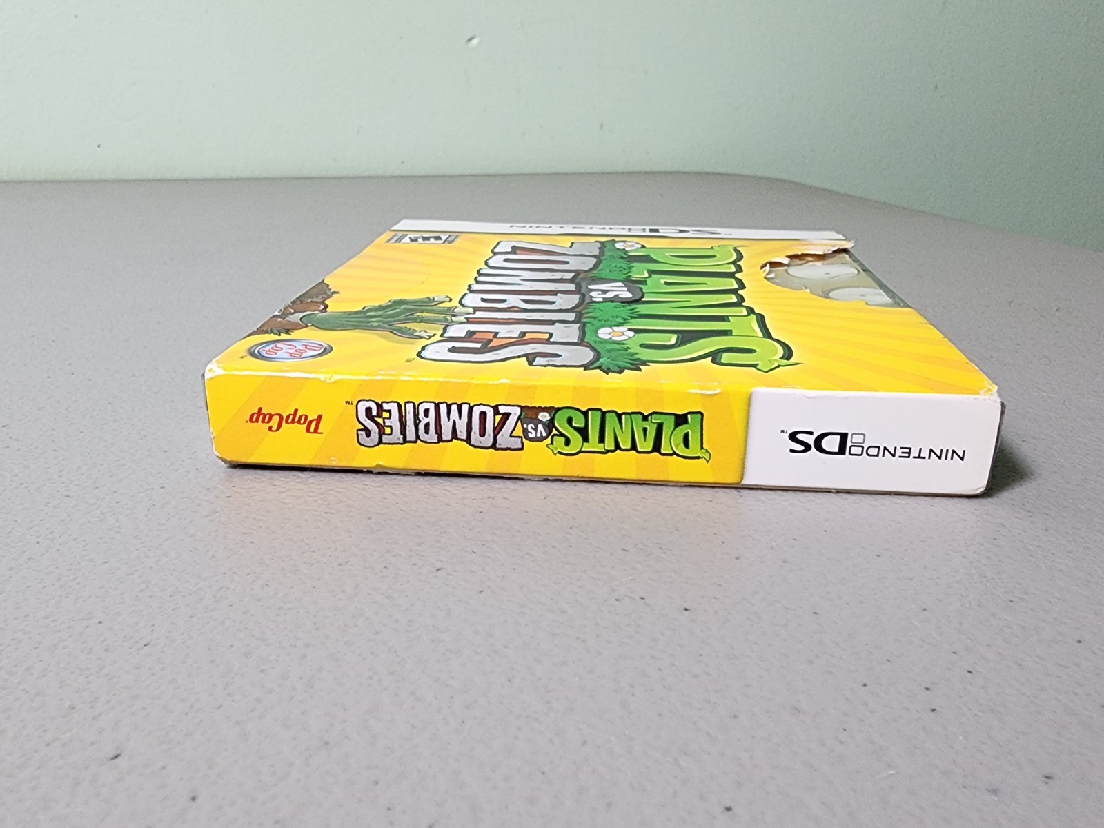 Plants vs. Zombies – Nintendo DS – NEW FACTORY SEALED with Cover Sleeve