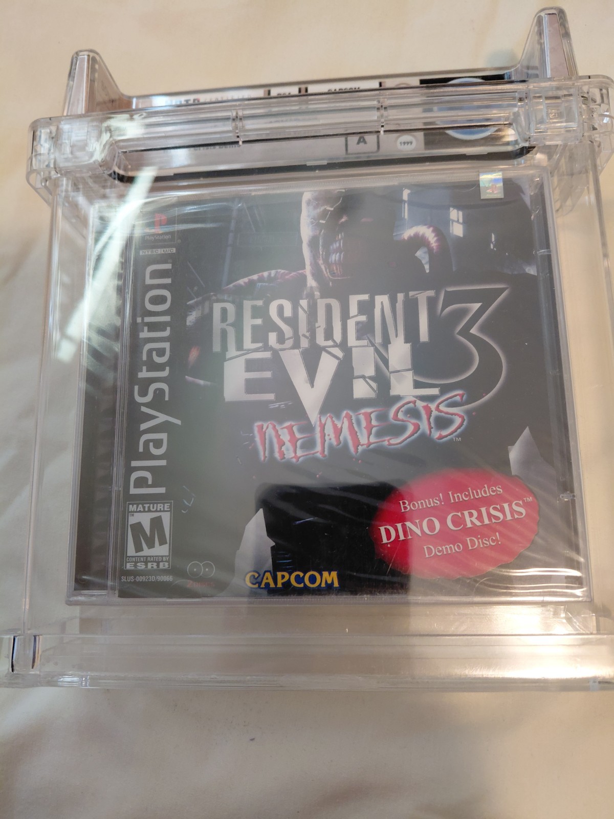 Resident Evil 3 Dino Crisis Demo PS1 Playstation Wata 9.4